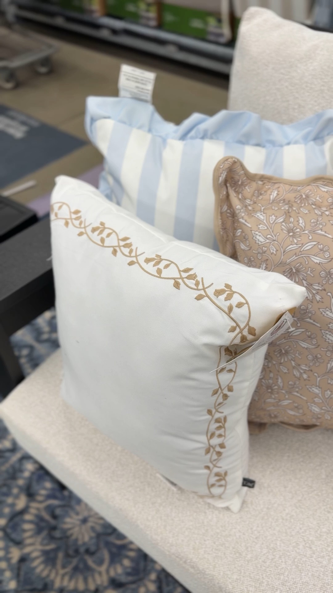Outdoor throw pillows!!

#LTKSeasonal #LTKHome
