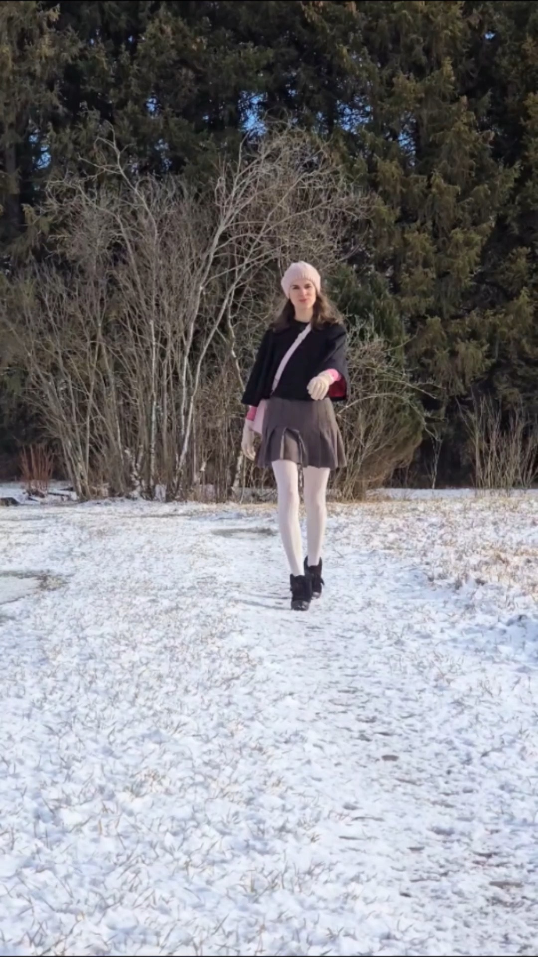 A Blair Waldorf (Gossip Girl) inspired Christmas outfit - my Inspiration was her amazing ice skating look from season 1.

#LTKeurope #LTKwinter #LTKstyletip
