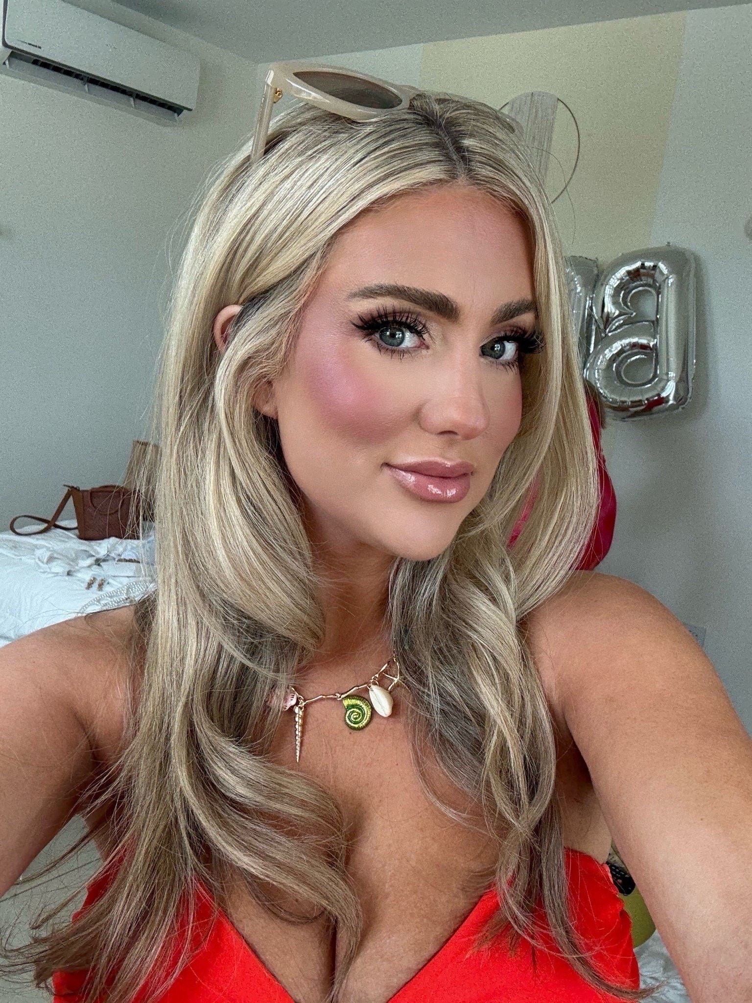 Make up inspo ❤️


Colors:
Lipstick- pillow talk
Lip liner- honey beige
Lip gloss- worth it 

lip combo, amazon, amazon make up, make up inspo, make up finds, lip balm, lip gloss, Mallory Lee Richardson

#LTKBeauty #LTKgrwm #LTKFindsUnder50