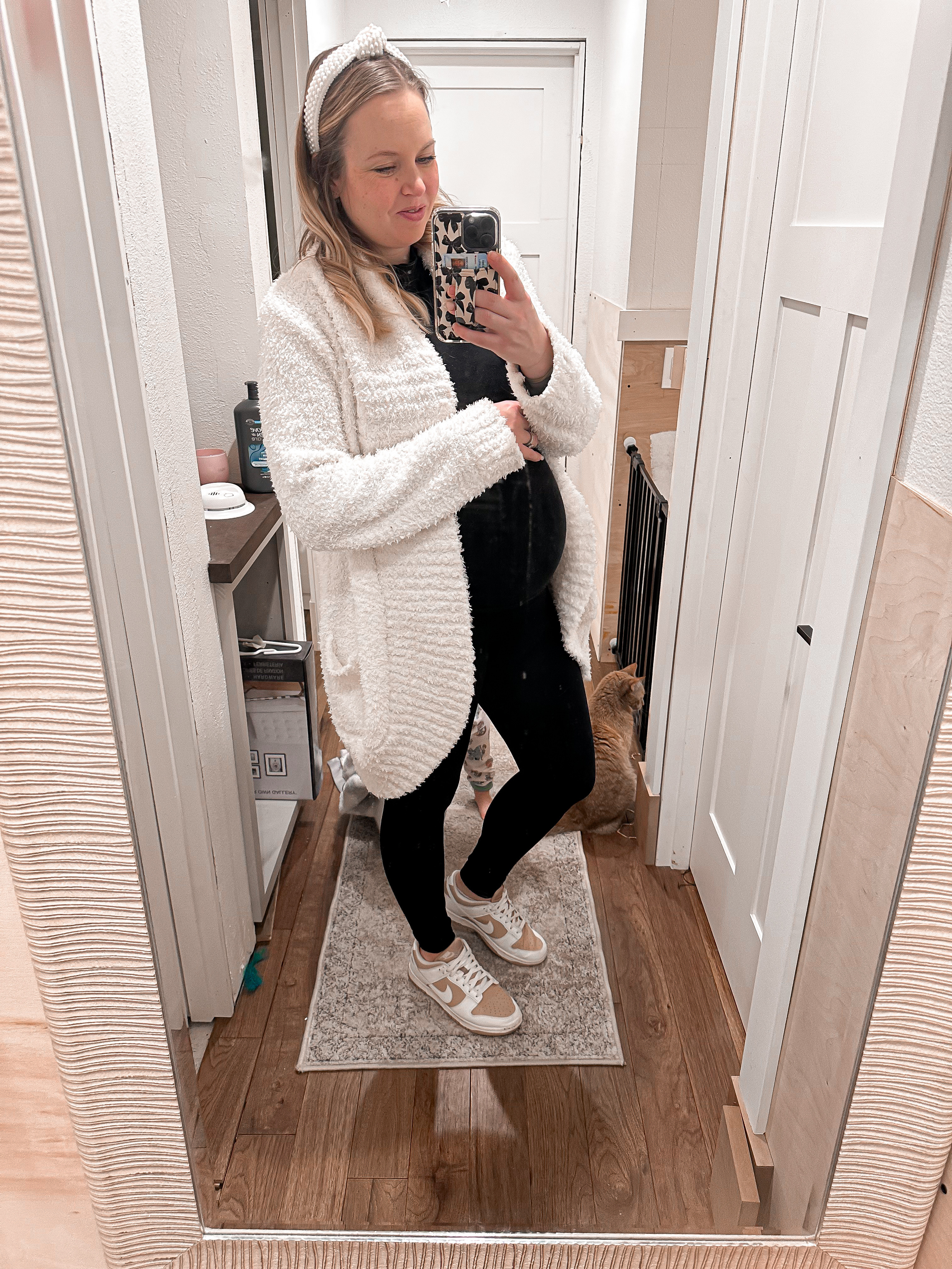 Little winter bump outfit that is going to also be amazing postpartum 

#LTKSeasonal #LTKStyleTip #LTKBump