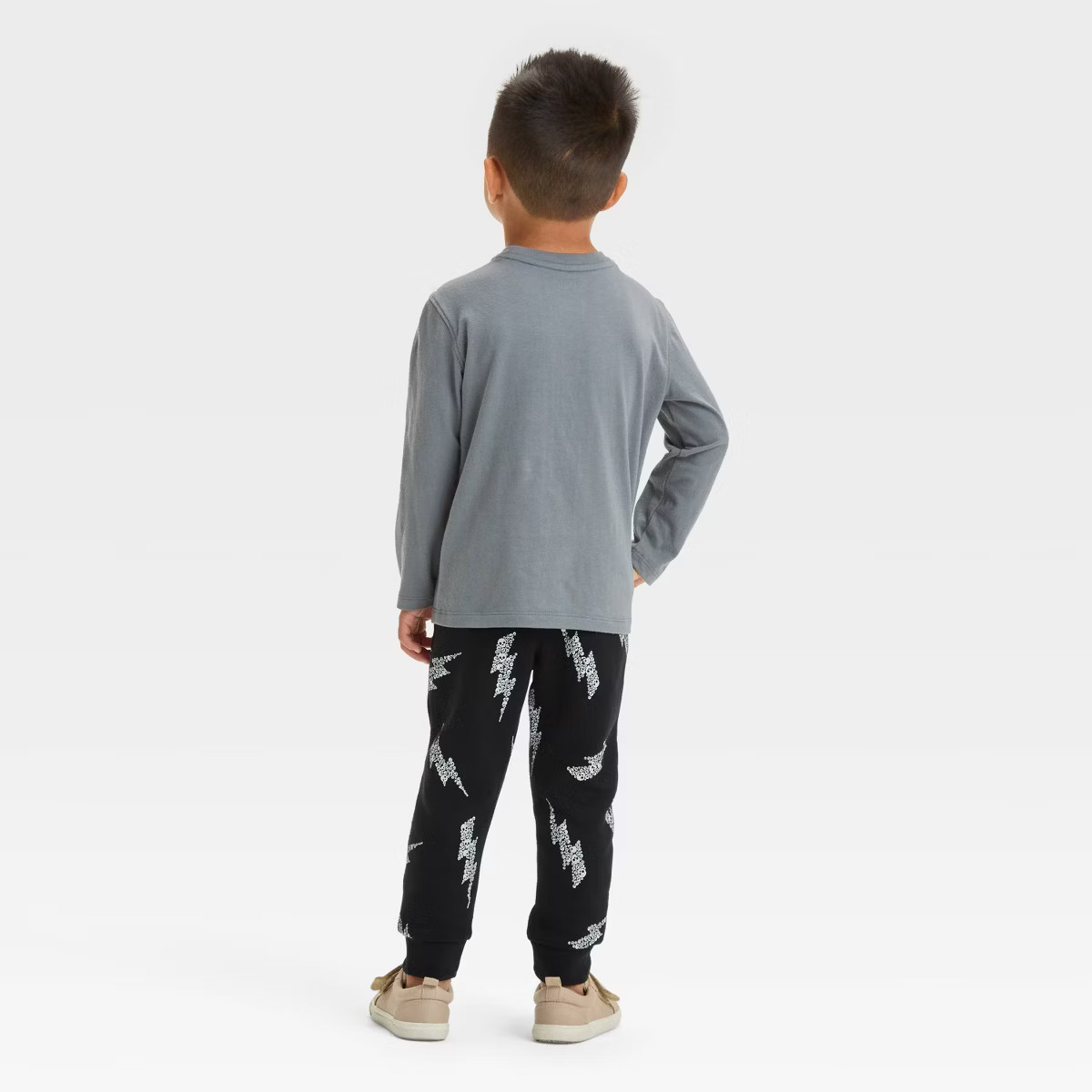 Toddler Boys' Skeleton Halloween Long Sleeve T-Shirt and Jogger Pants Set - Cat & Jack™ Gray | Target