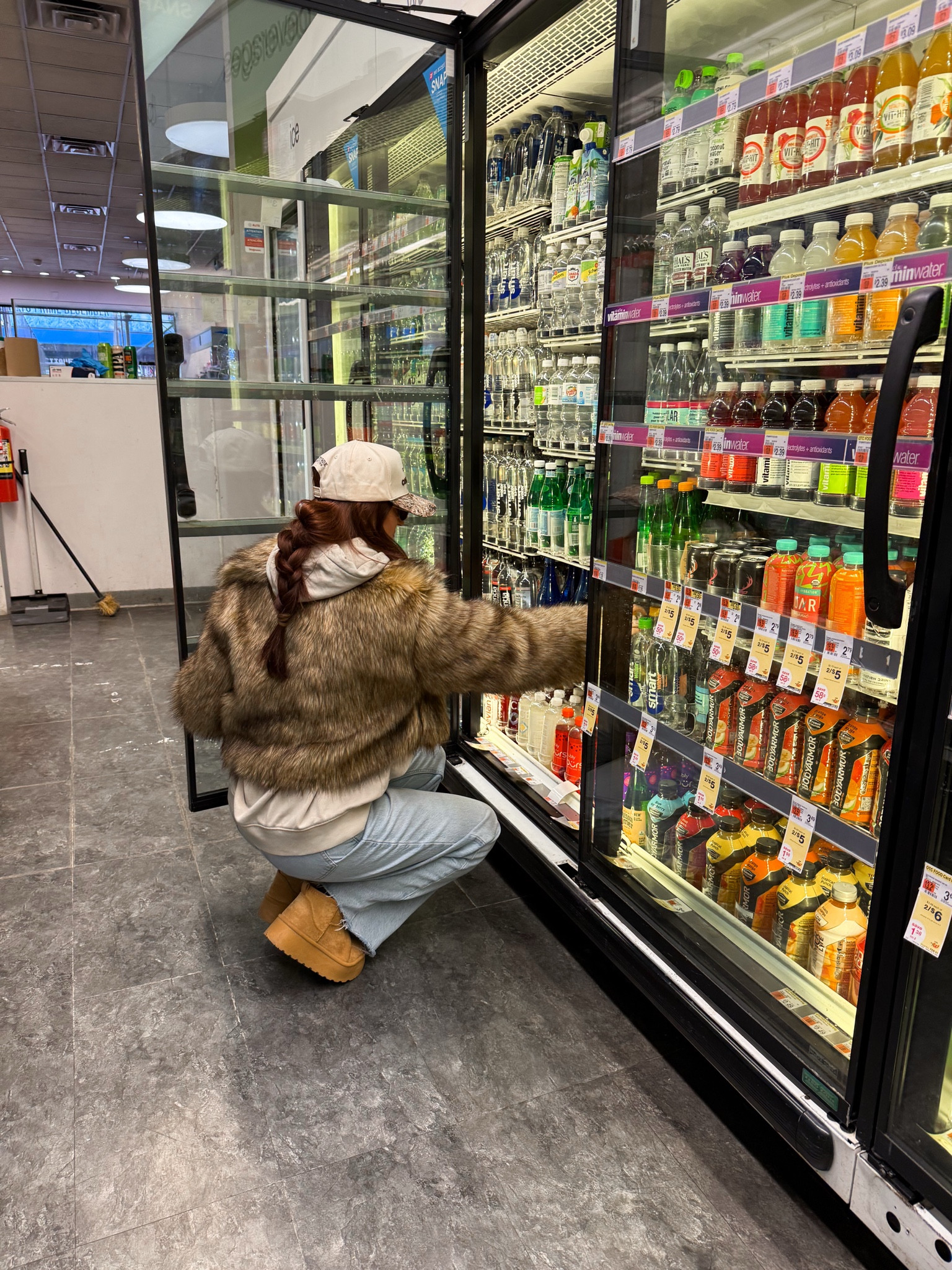 Pants are Light With Raw Hem


#winteroutfitinspo #outfitinspo #fauxfurjacket #nyc #streetwearinspo #streetstyleinspo #comfyoutfitinspo #pinterestboardoutfit #pinterestoutfit #pinterestoutfitinspo #outfitinspiration #nycinspo #photoinspo #candidphotos

#LTKU #LTKTravel #LTKStyleTip