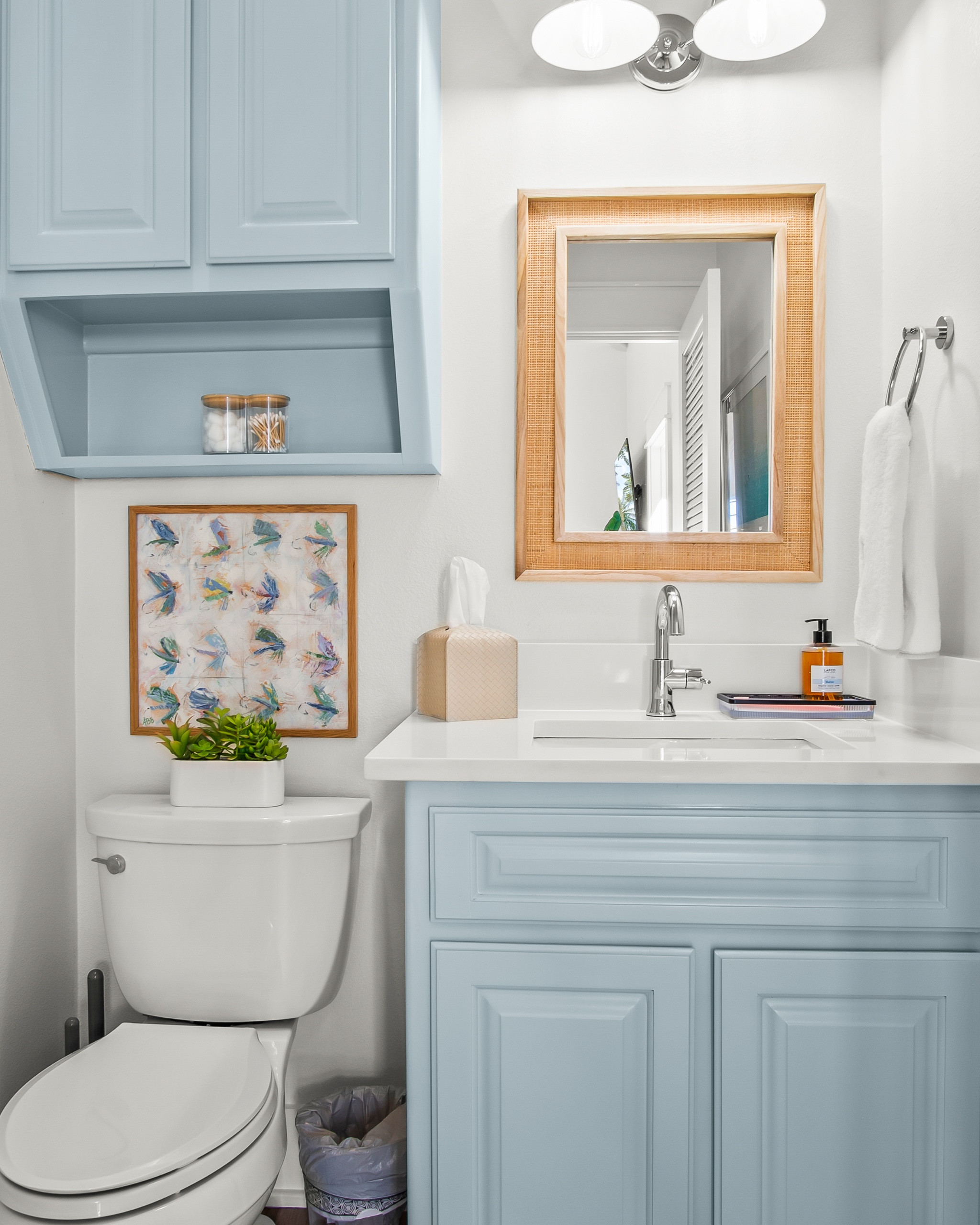Serene coastal vibes in this dreamy bathroom retreat. Featuring light, airy textures and natural elements for a space that feels like a seaside escape. Shop the exact and similar pieces to bring this look to life! #CoastalBathroom #BeachHouseStyle #SereneSpaces #BathroomInspo #LightAndAiry #CoastalDesign #NaturalTextures #SeasideElegance #InteriorGoals #CoastalHomeDecor