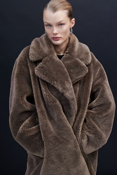 Fluffy coat | H&M (US + CA)