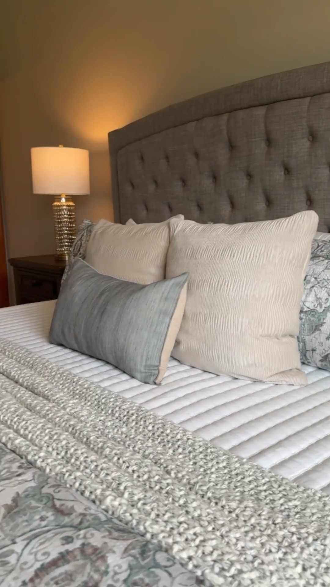 This is your sign to upgrade your bedding this weekend🤍 We love the layered textures and this formula makes any bed look designed. Linked  

#LTKSaleAlert #LTKSeasonal #LTKHome