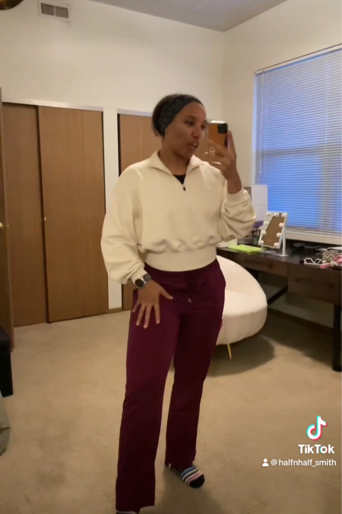 Relaxed fit cargo scrubs great for thick thighs 

#LTKfindsunder50 #LTKmidsize