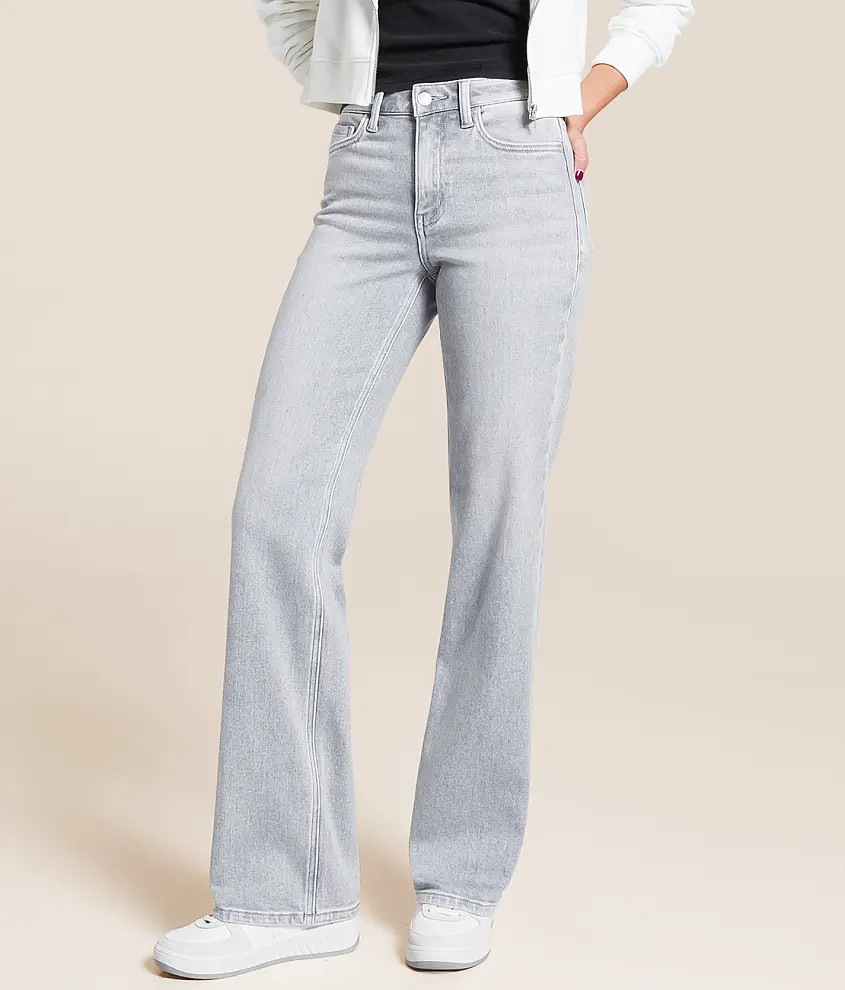 Evie High Rise Classic Straight Stretch Jean | Buckle