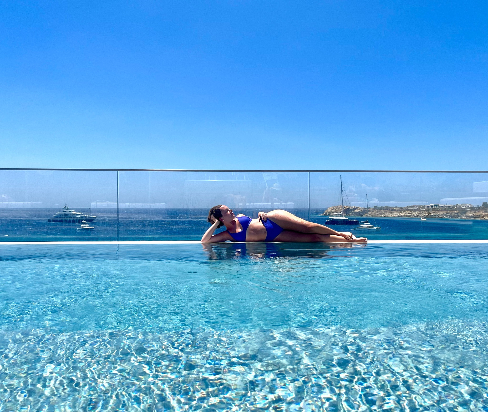 #europe #europeansummer #twopiece #greece #greekislands #summer #summerinspo #summerset #ef #efultimate #ultimatebreak #thisisultimate #ultimateambassador 

#swim #swimset #aerie #love #couples #honeymoon #greekhoneymoon #paros #santorini #athens #mykonos
