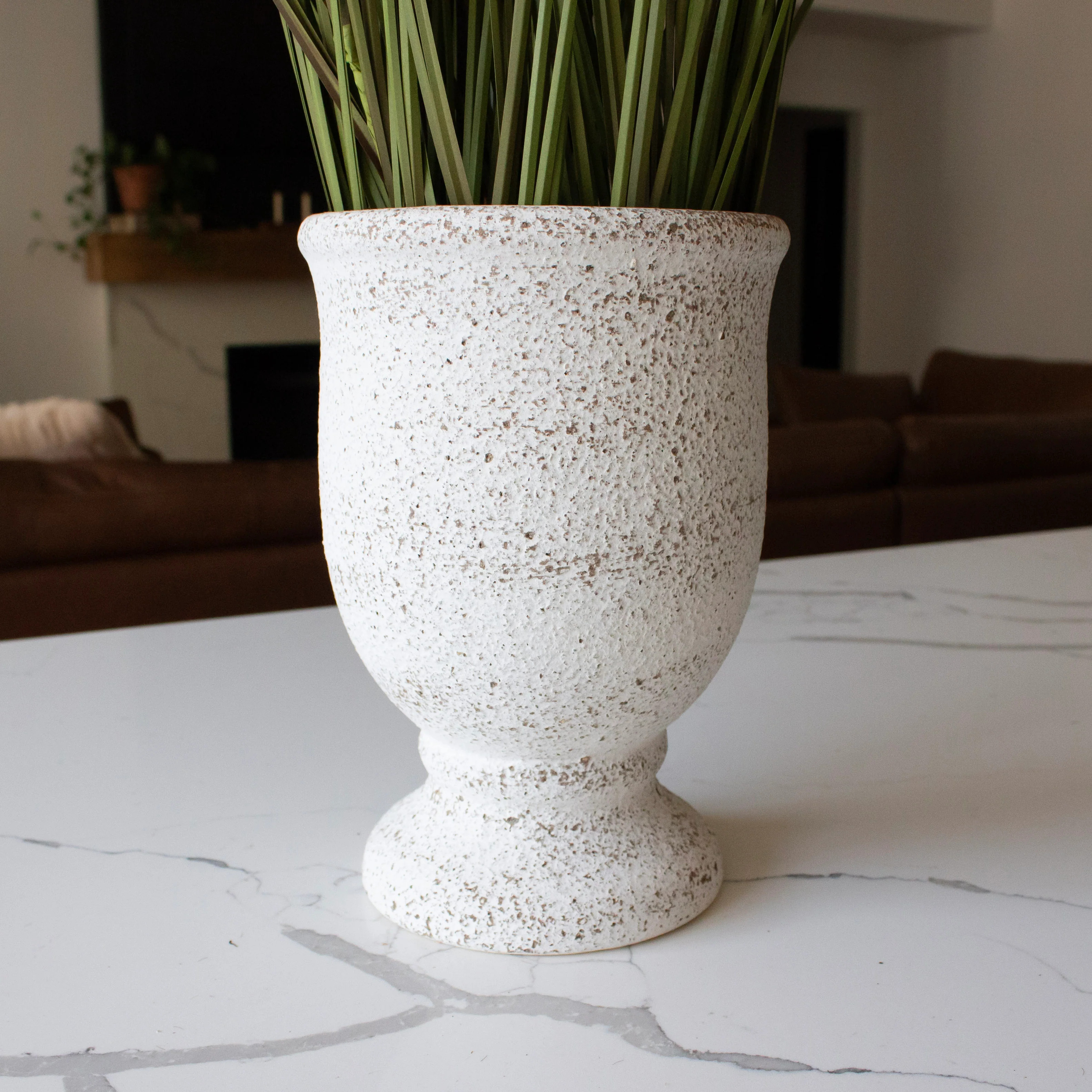Remi Footed Urn | MJHome