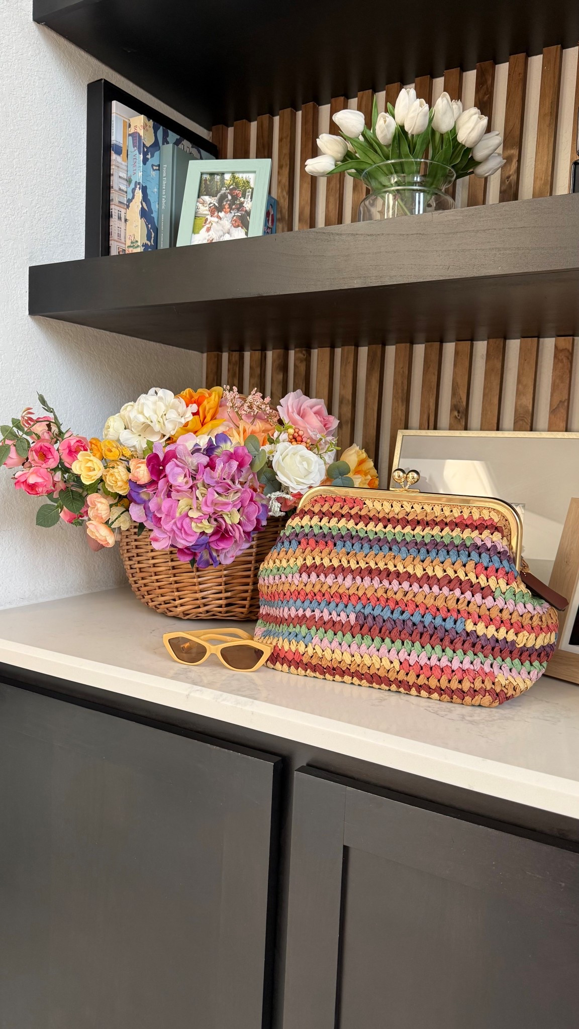 Spring purse and flower arrangement! 

#LTKSeasonal