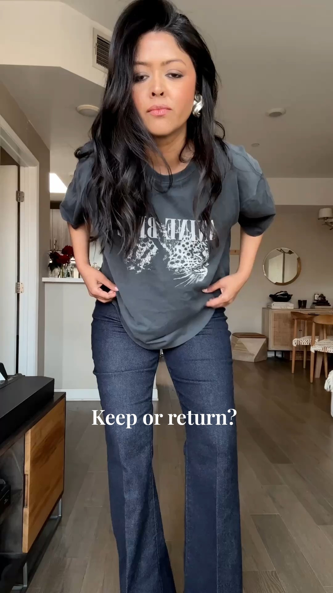 Wearing 27 but it has a lot of stretch so I could have sized down to 26.