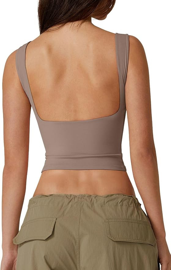 QINSEN Women's Sexy Open Back Sleeveless Crop Tank High Neck Slim Fit Cropped Tee Shirt Y2k Tops | Amazon (US)