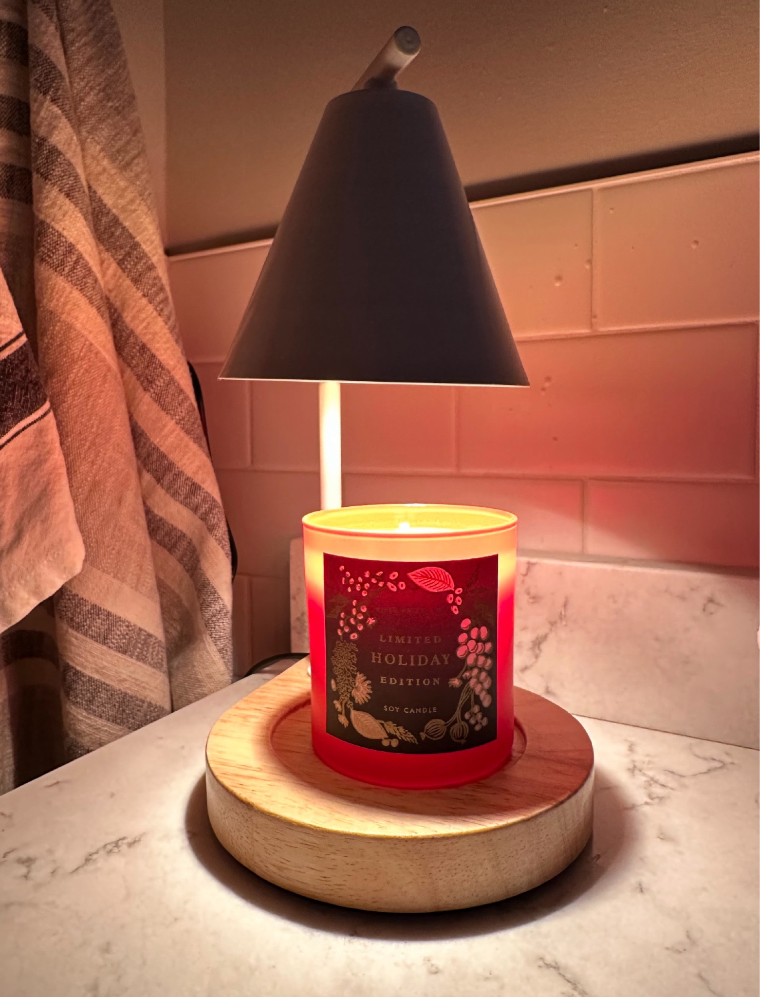 I moved the candle warmer lamp to the half bathroom & it makes me so happy 🥰 sets a lil ambiance + makes the whole main level smell great. the version with a timer & an adjustable arm (for different height candles) is on sale right now 💃

#LTKsalealert #LTKhome #LTKMostLoved