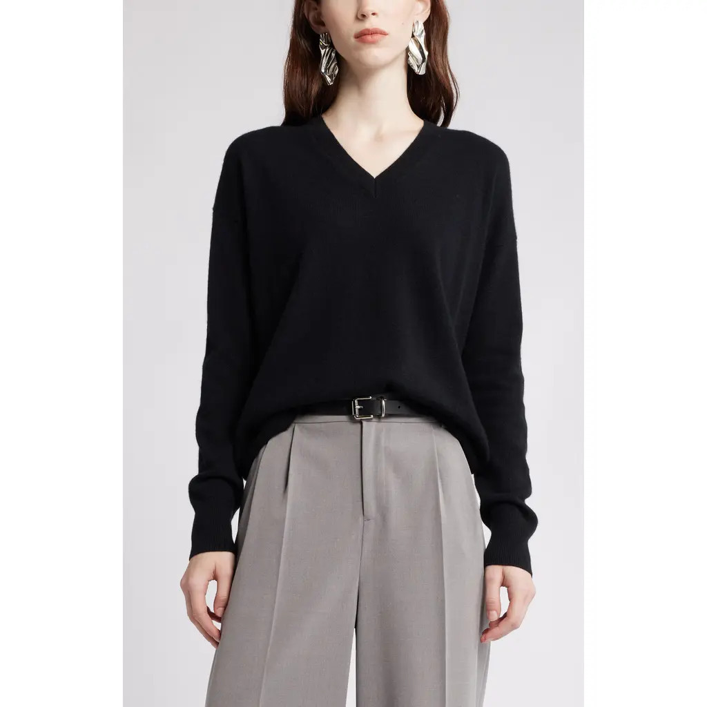 Nordstrom V-Neck Cashmere Sweater in Black Rock at Nordstrom, Size Medium | Nordstrom
