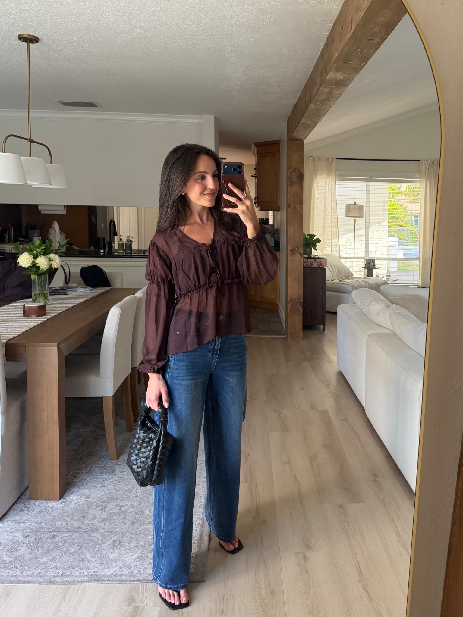 Spring outfits 2026, girls night outfit, date night outfits, spring style, balloon denim, barrel jeans, kitten heels 

#LTKootd #LTKgrwm