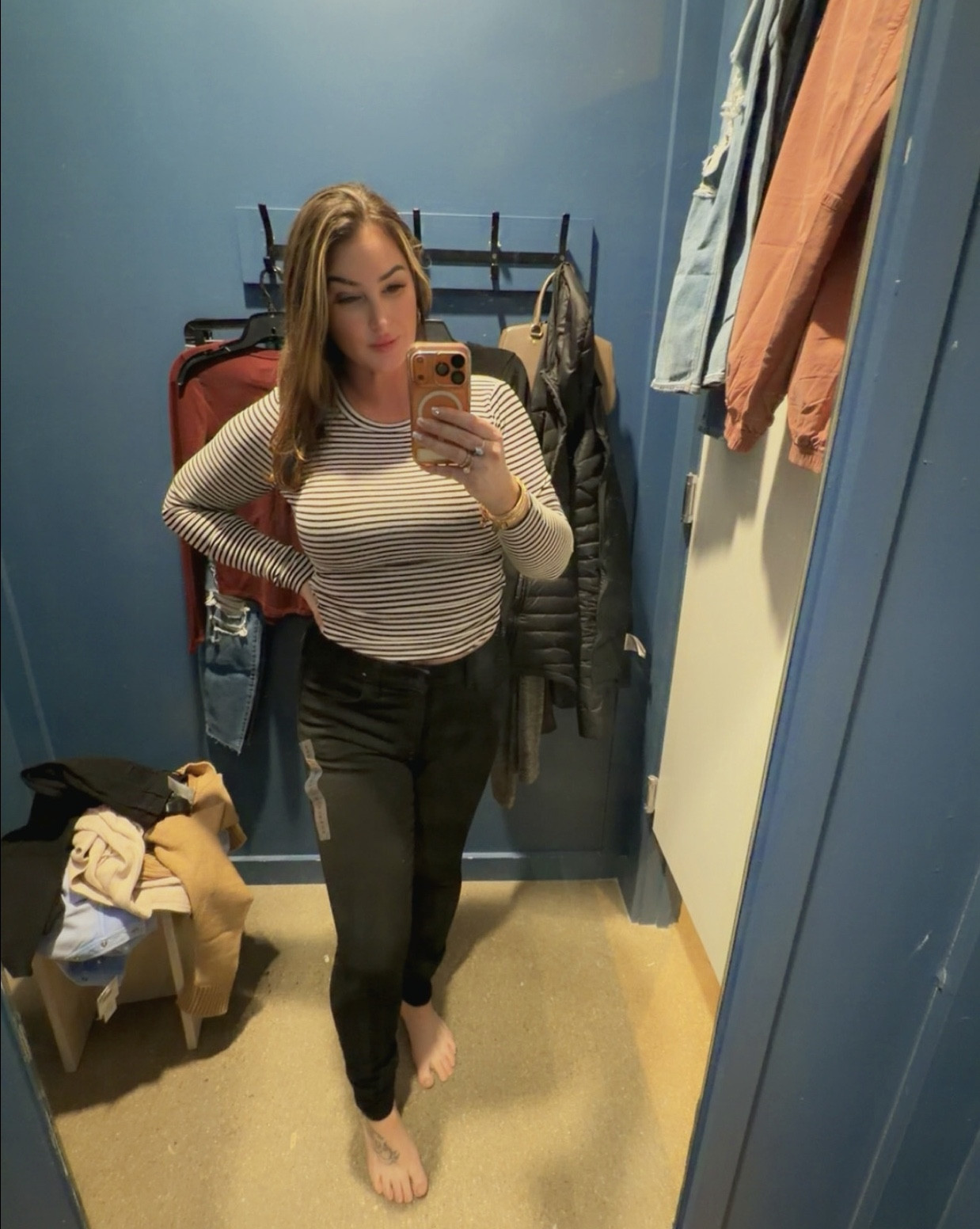 Comfy but still cute. Perfect for everyday errands or a casual day out. 

Pants 12, shirt M 


#ltkstyle #ltkfinds #casualstyle #momstyle #athleisure #americaneagle

#LTKootd #LTKTall #LTKmomlife