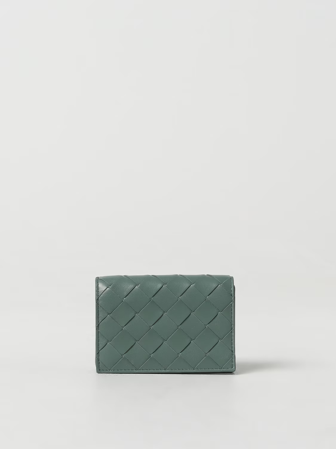 Bottega Veneta Cassette business card holder in woven nappa | Giglio.com - Global Italian fashion boutique
