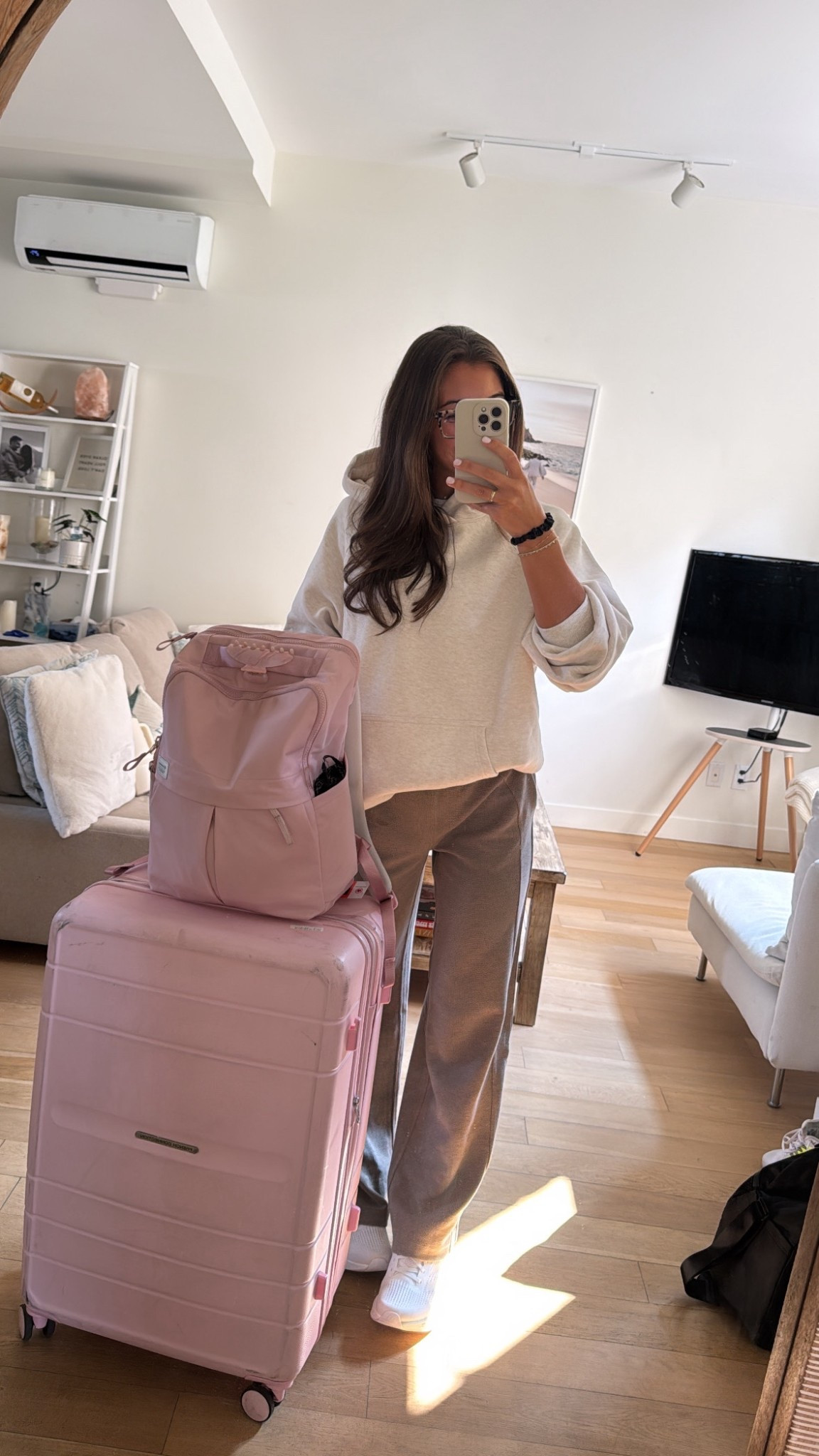 Travel fit 
Hoodie M
Pants XS