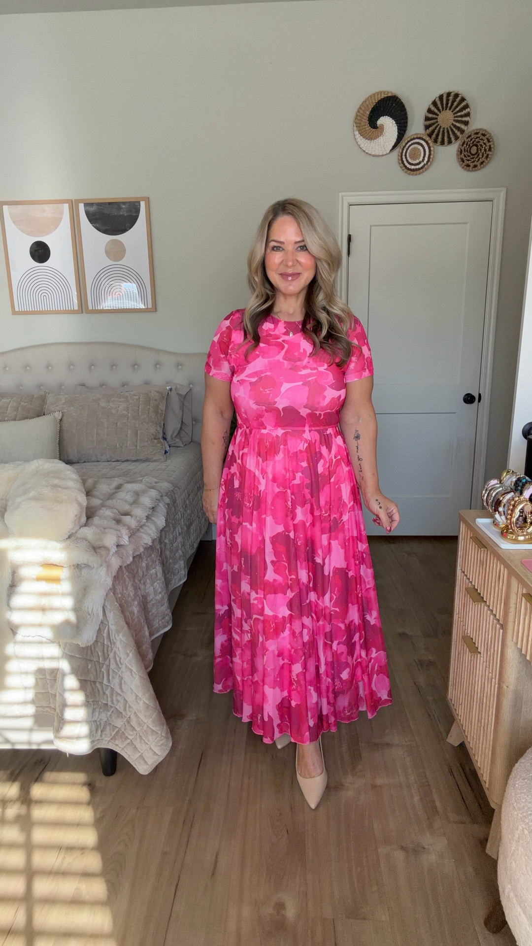 Size large 

#LTKMidsize #LTKPetite #LTKOver40