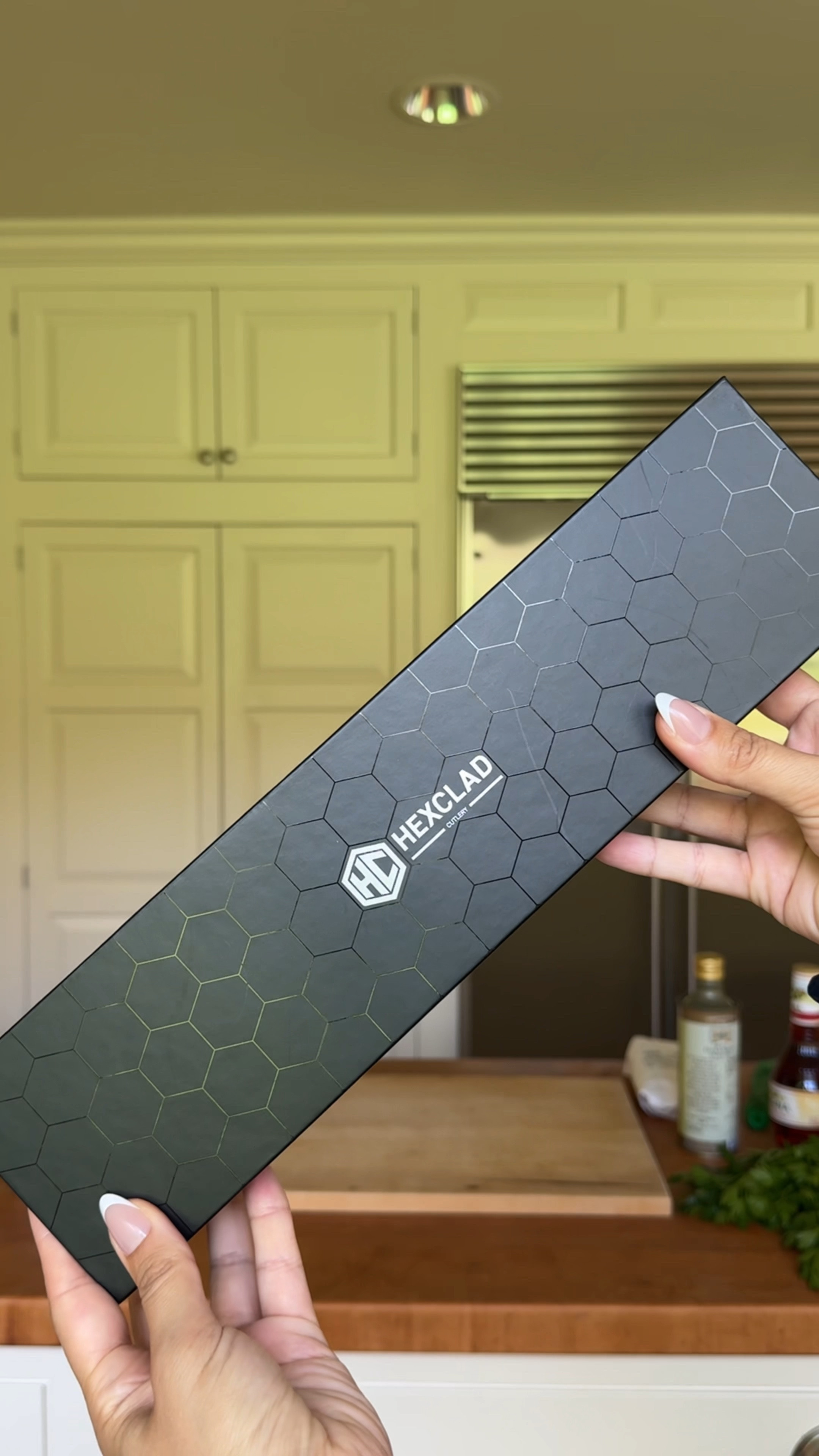 SHOP THE MOTHER’S DAY SALE! Elevate your cookware with @hexclad #hexclad #cookware #privatechef 

#LTKHome