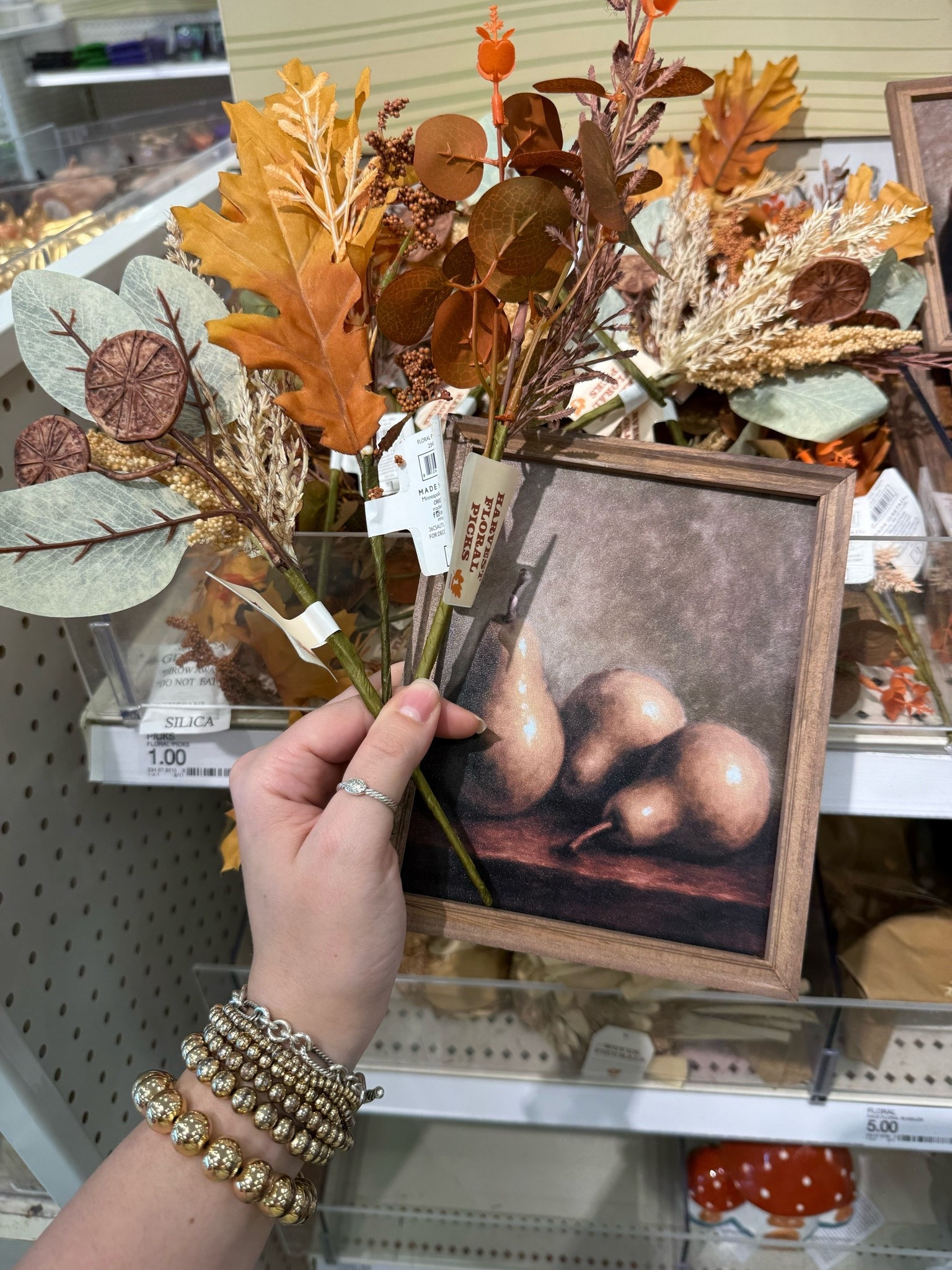 Loving all the new fall picks, stems, and decor in the Target bullseye section🎯🍂🍁


Target / Target home / Target finds / home decor / fall decor / fall style / fall home / vintage style / vintage home

#LTKdayinmylife #LTKHome #LTKSeasonal