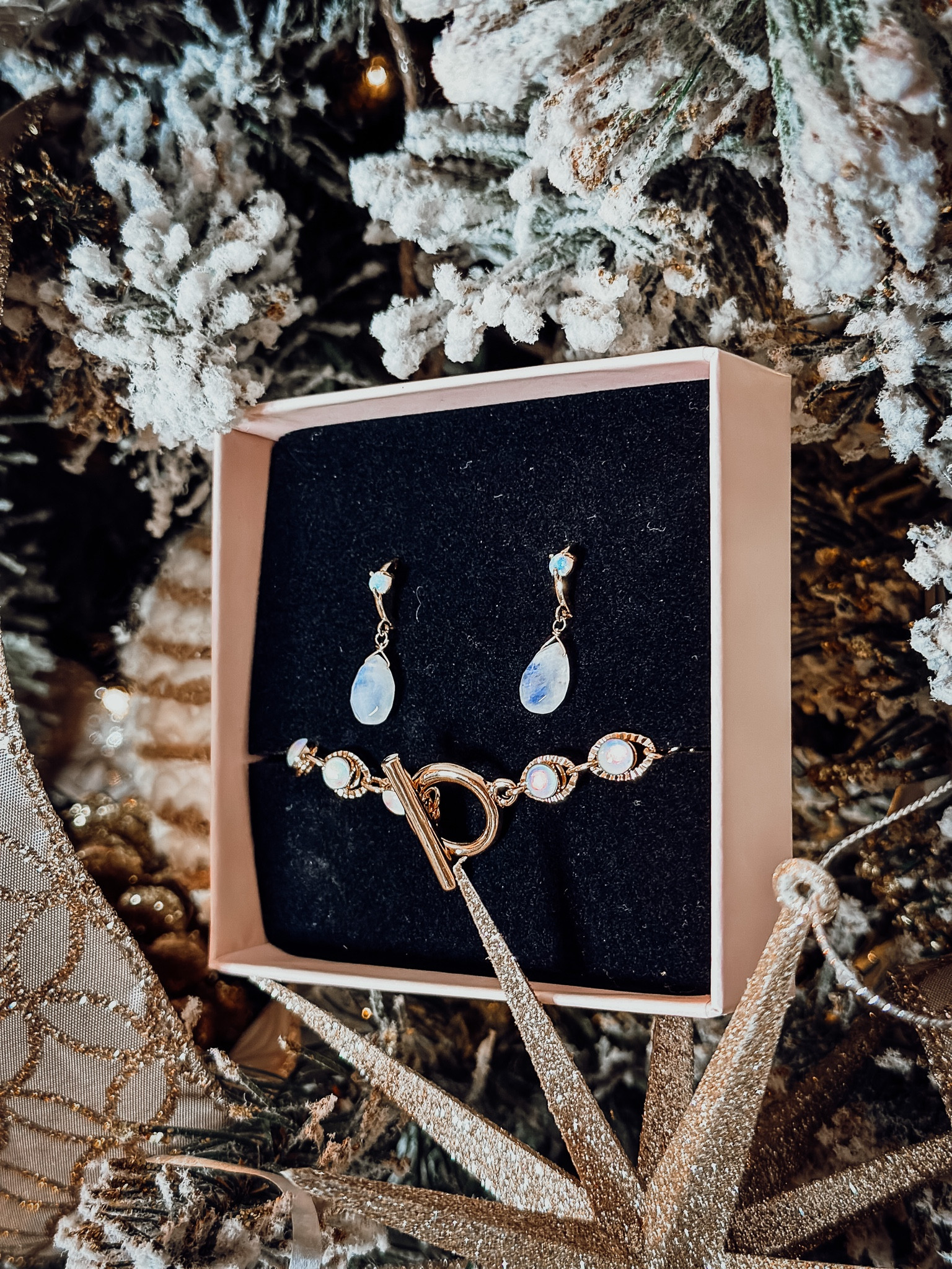 Good Earrings and bracelet set from wander and lust jewelry ! Code: Jami15 

#LTKHoliday #LTKSeasonal #LTKGiftGuide