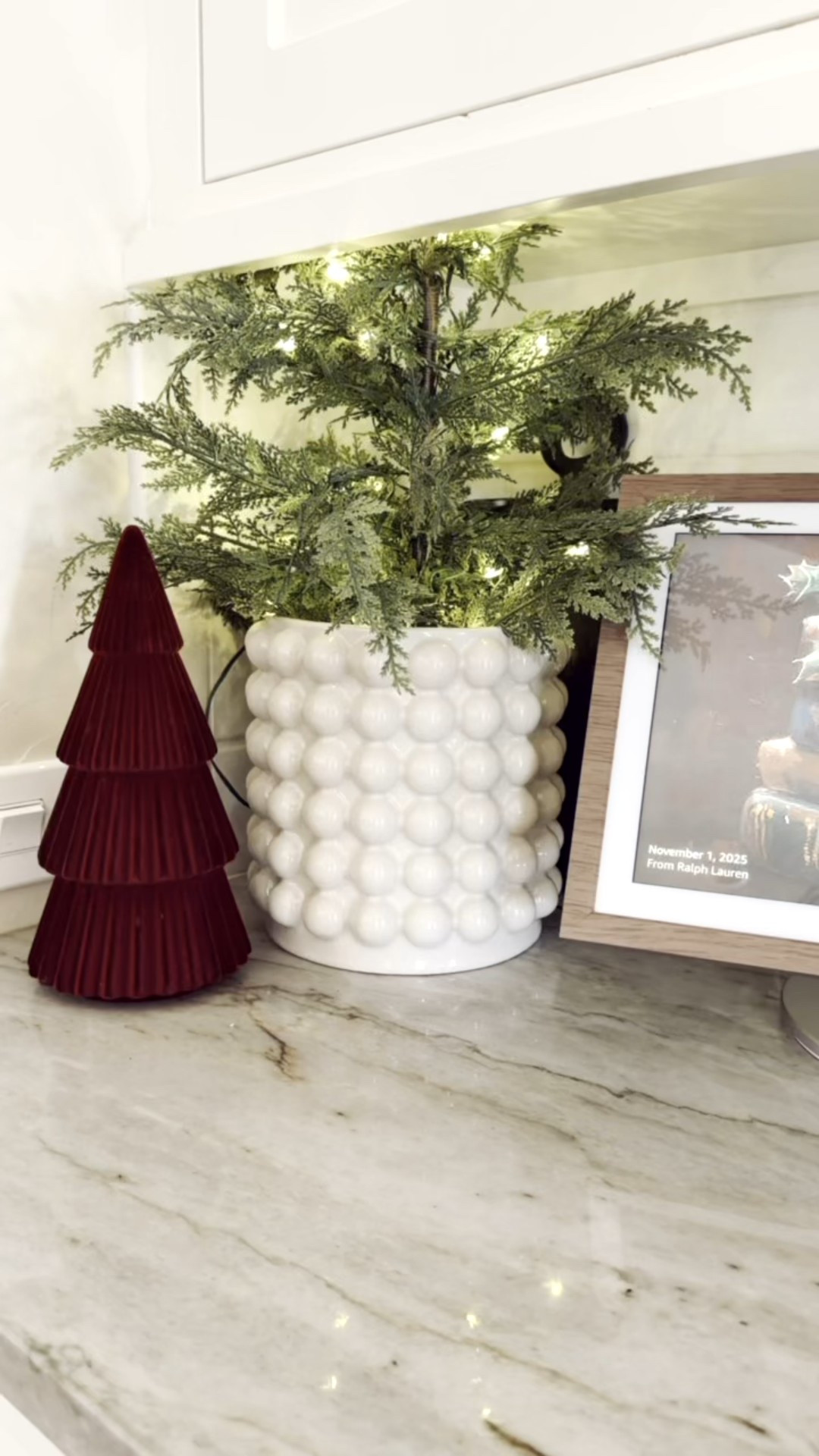 Alexa show but make it Christmas 🎄 

#LTKSaleAlert #LTKHoliday #LTKHome