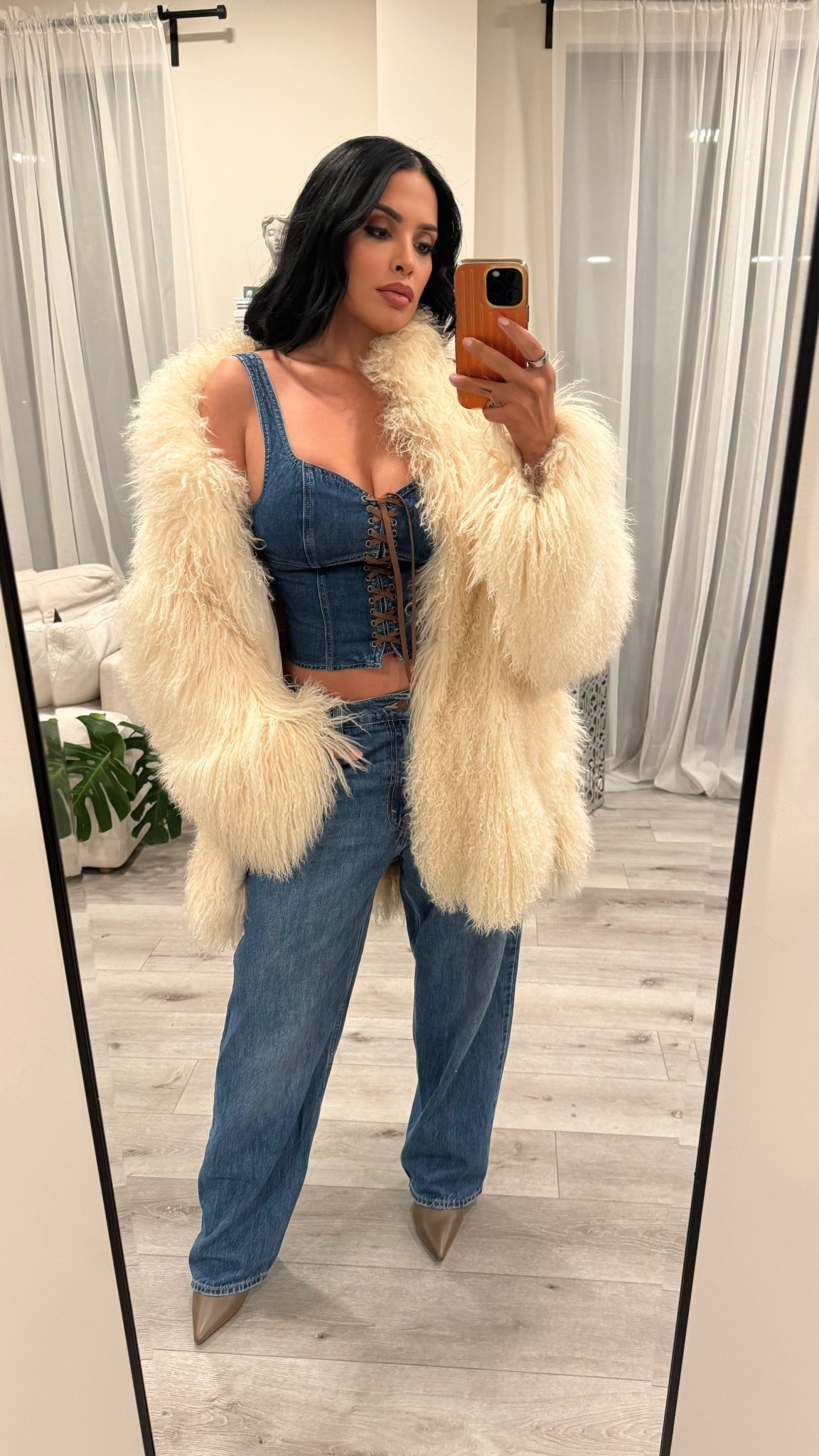A dinner outfit but it was really giving Nashville, Austin, Montana, Wyoming….still a vibe even in LA. The coat is vintage but i added some similar options! 

Btw, key to the dad jeans it’s to get them oversized! This is a size 32. I’m normally a 26. If that helps! 

#LTKSeasonal #LTKdayinmylife #LTKootd