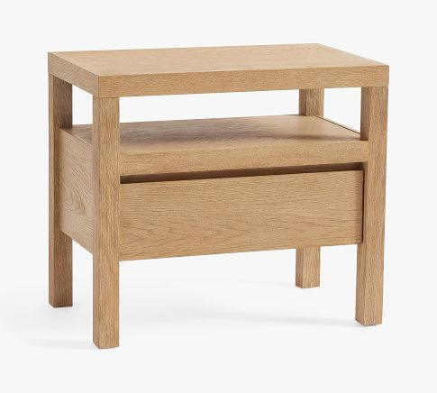 Townes Nightstand (25") | Pottery Barn (US)