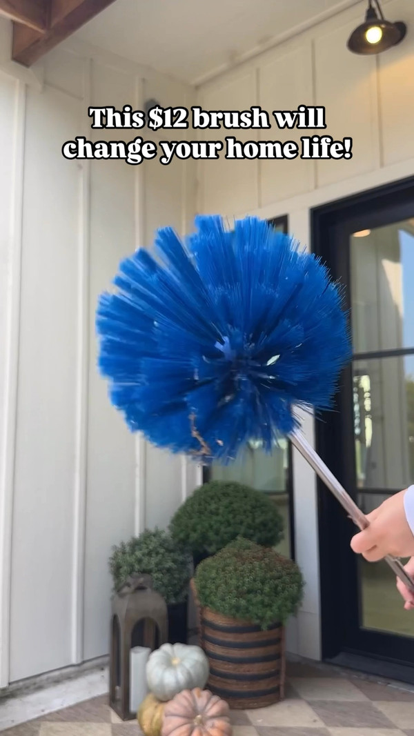 This Ceiling Fan Duster with Extension is a must-have for keeping your home…