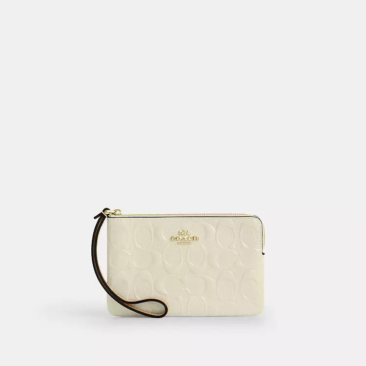 Corner Zip WristletIn Signature Leather | Coach (US)