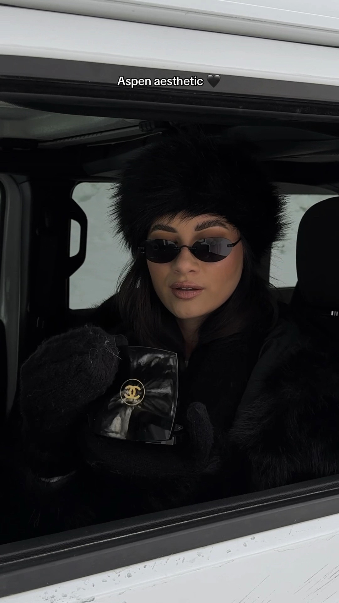 All black outfit for winter in Aspen - loving anything with fur this winter! 

#LTKootd #LTKSeasonal #LTKFindsUnder100