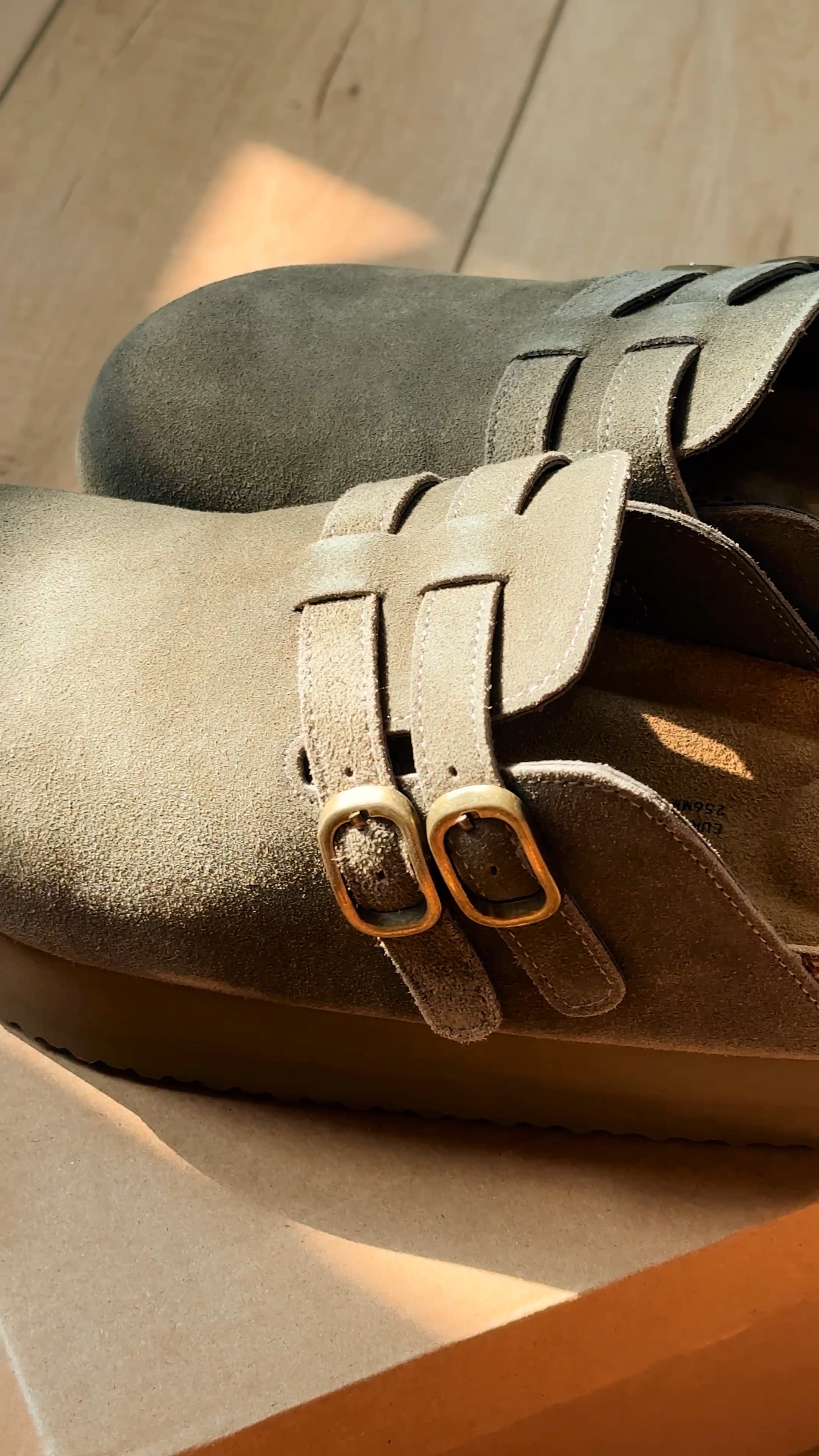 These clogs are so cute and extremely comfortable. Love the olive color and memory foam sole! #clog #fallshoe #amazonstyle #amazonfinds 

#LTKShoeCrush #LTKFindsUnder100 #LTKStyleTip