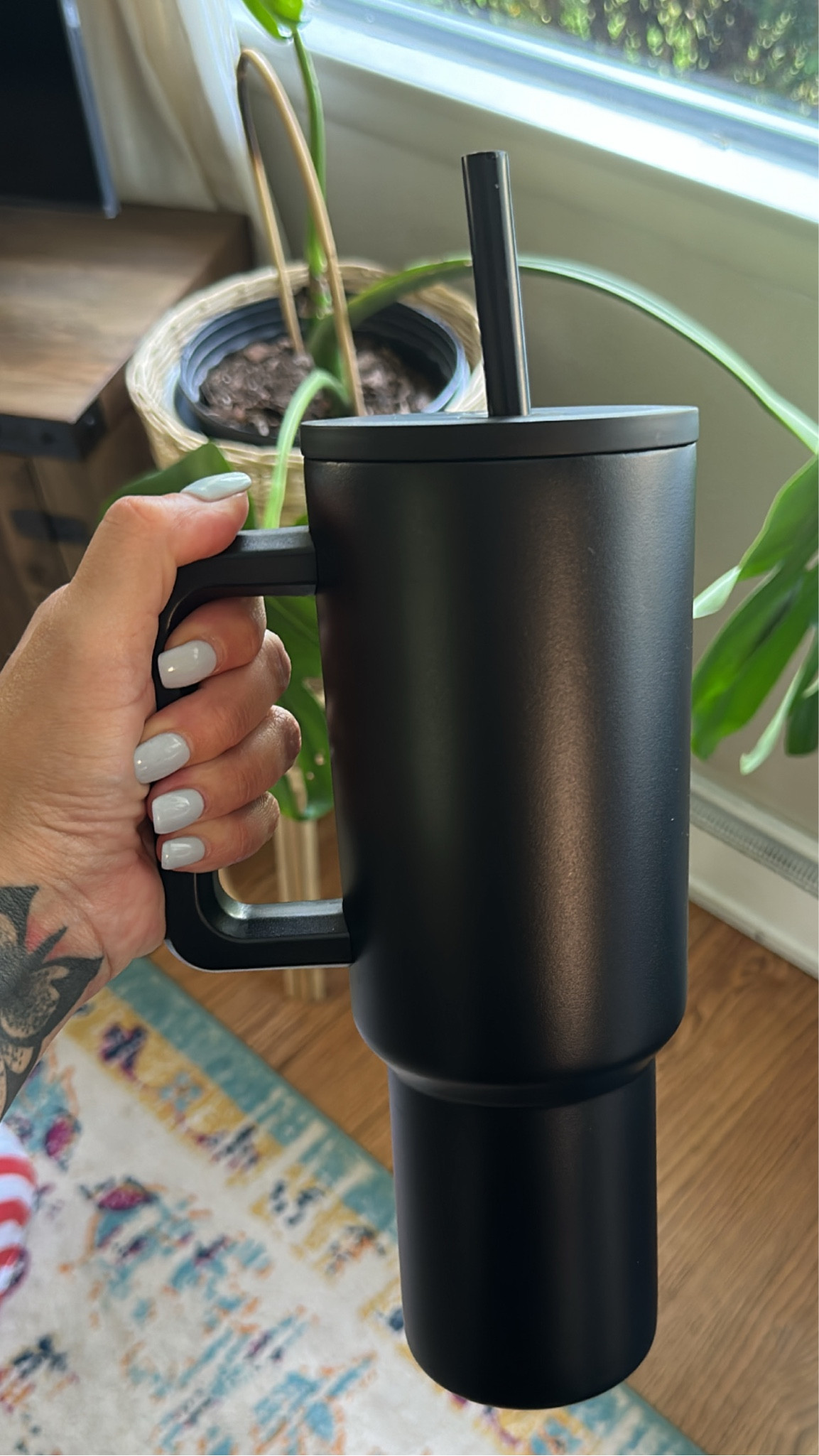 We love a good emotional support water bottle / cup 🖤

#LTKhome #LTKFind