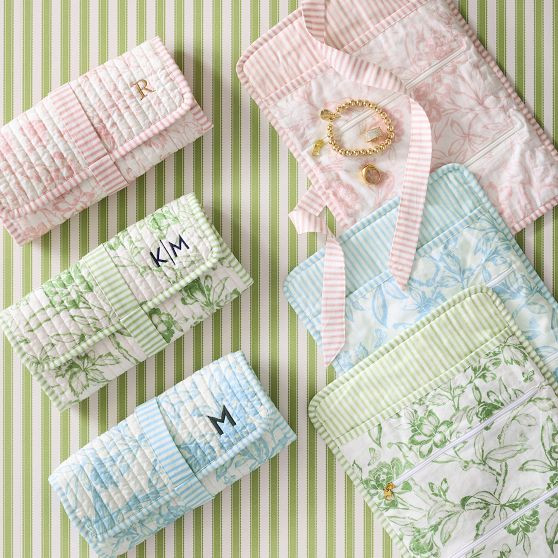 Sanderson Quilted Jewelry Roll Up | Mark and Graham