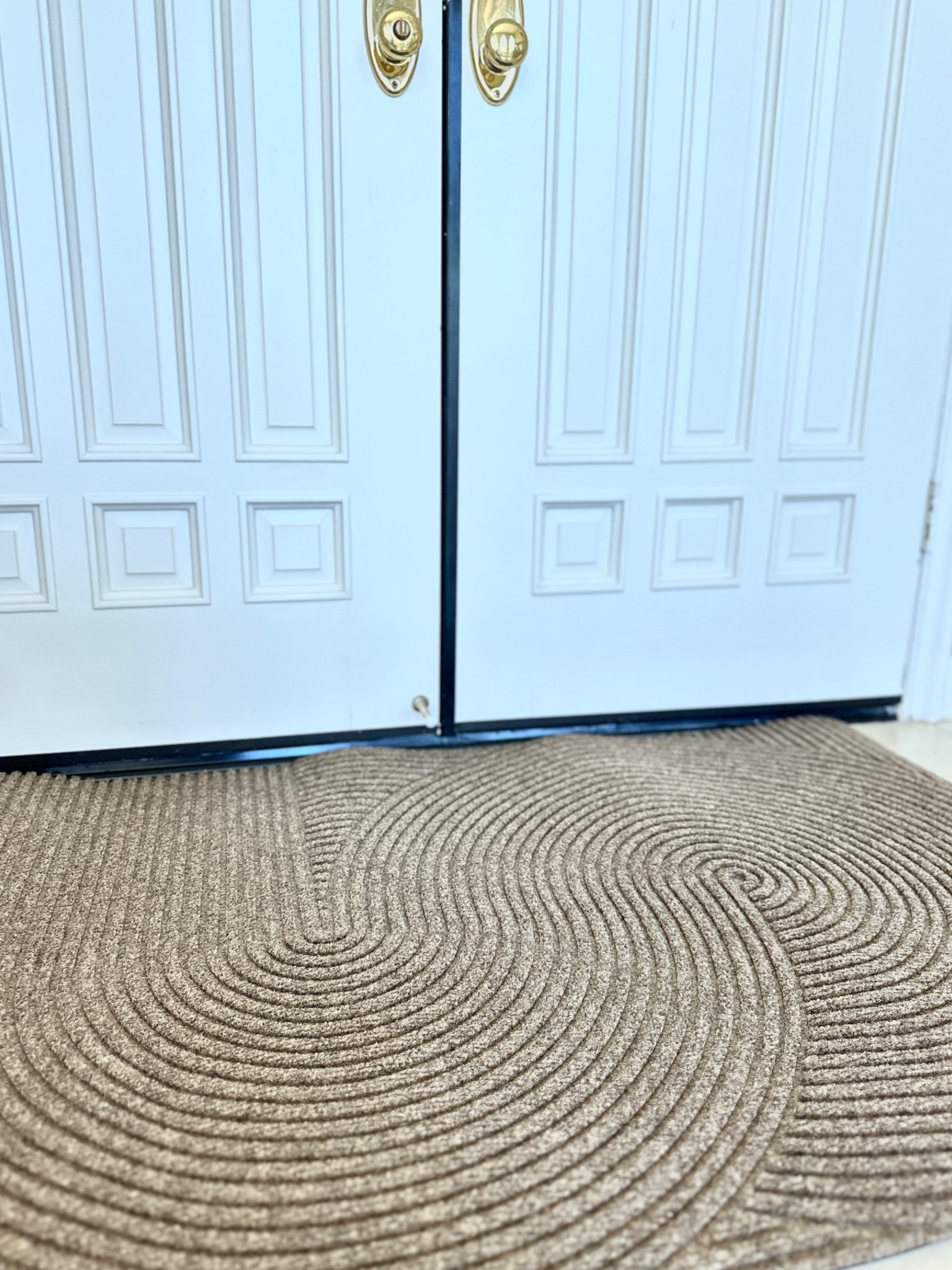 Gorgeous and super high quality doormat with Scandinavian design 🤍

#LTKHome #LTKStyleTip #LTKSaleAlert