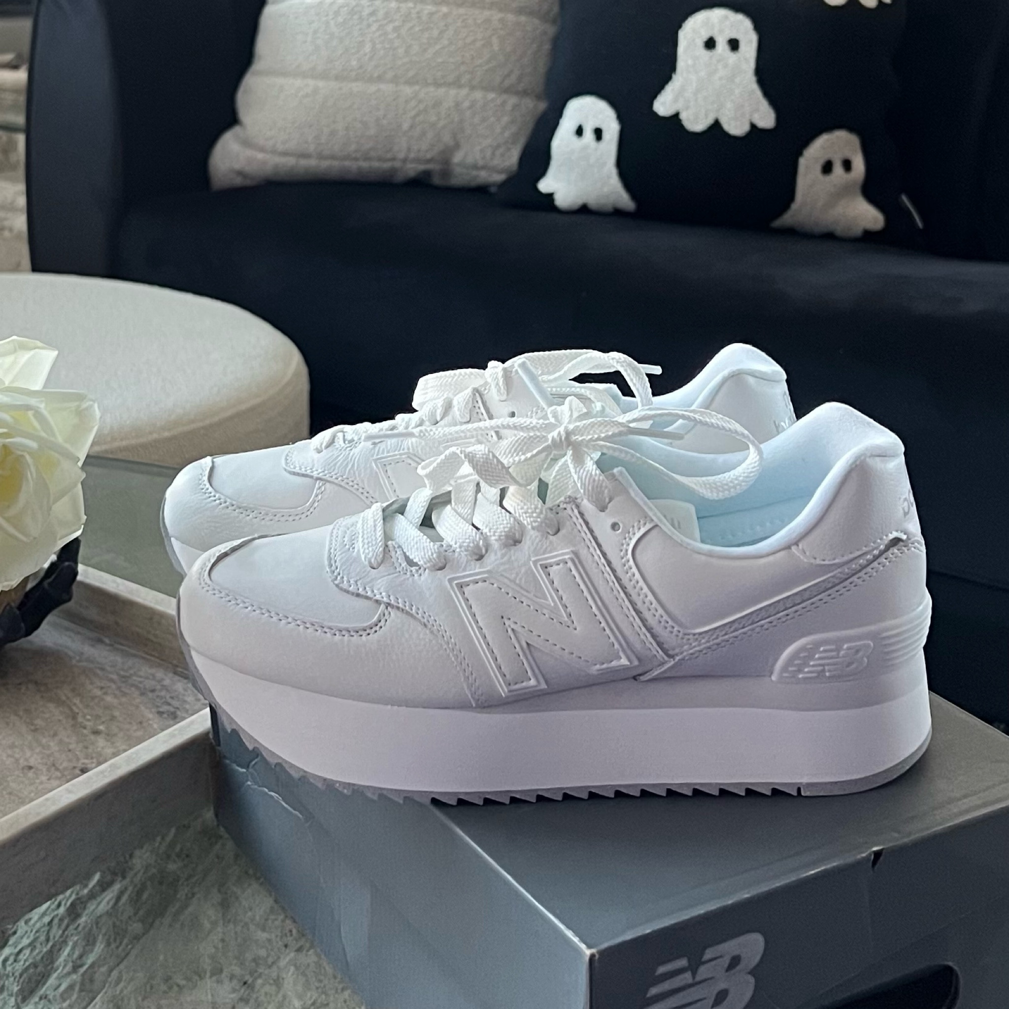 Soo cute and my fav white shoes atm!

#LTKSeasonal #LTKHoliday #LTKHolidaySale