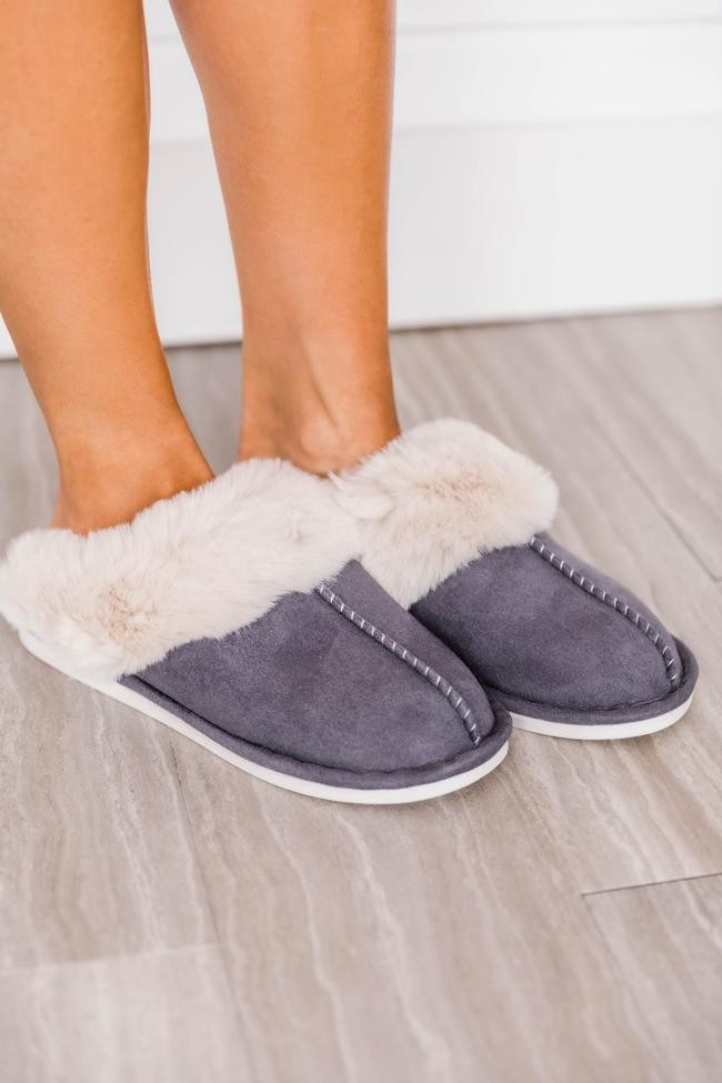 I'm Walking On Air Grey Slippers DOORBUSTER | The Pink Lily Boutique