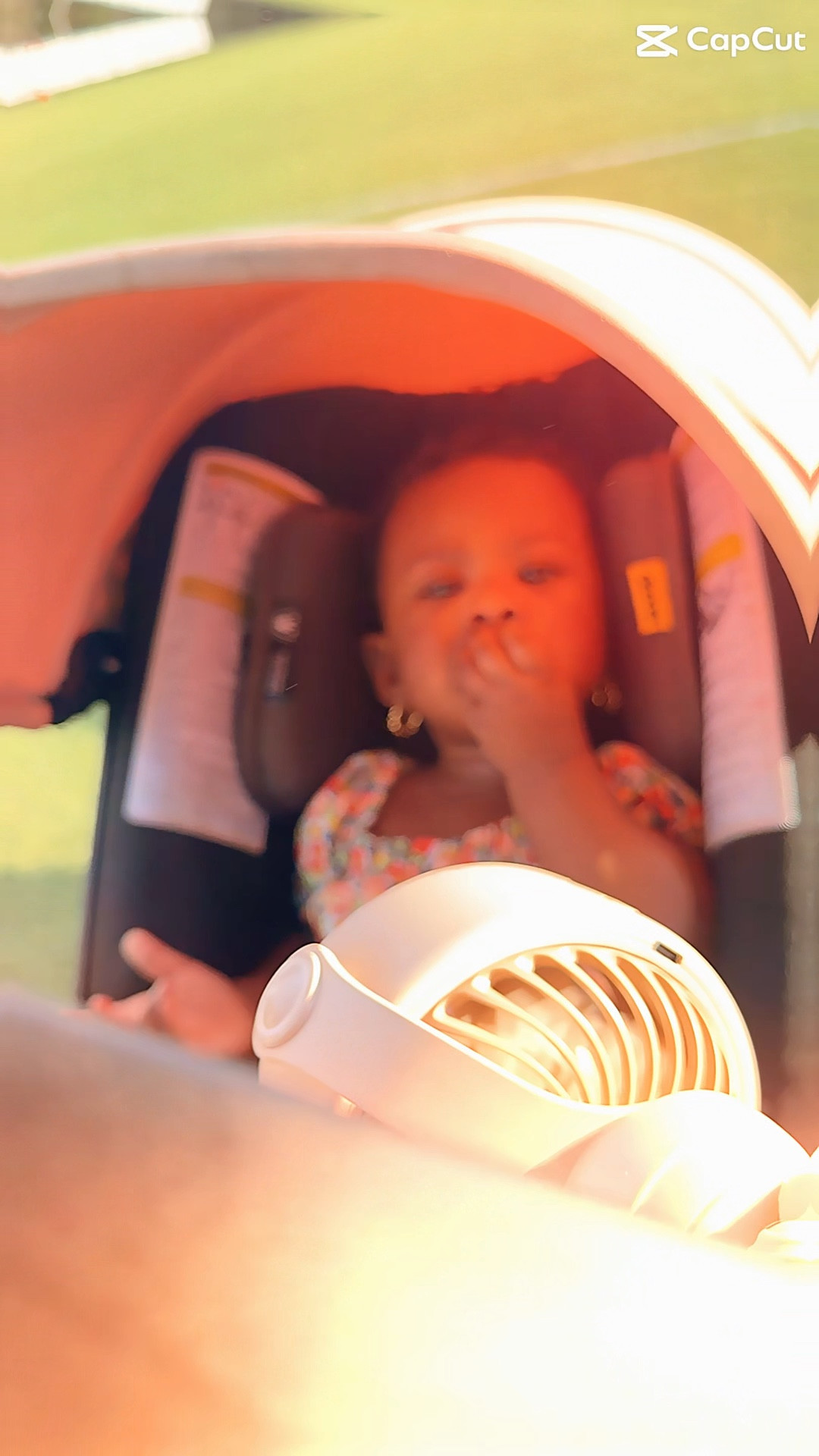 Help your baby beat the heat with this rechargeable stroller fan! It’s packed with features that you want to have on hot days for your little one! When babies are in a car seat they are often rear facing which most times have no vent. It also features a dimmable LED light and battery life display! It comes a variety of colors as well just in time for the heat! 