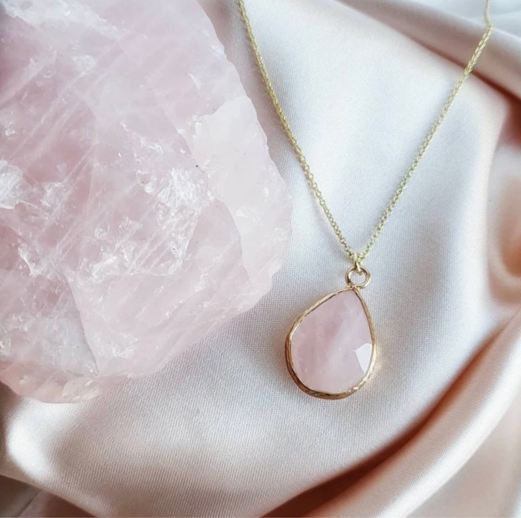 Rose quartz necklace