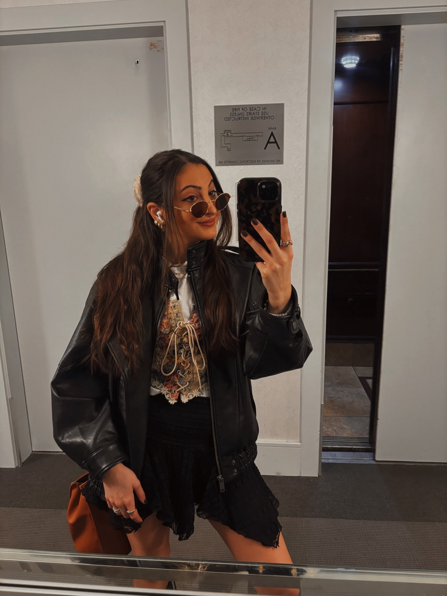 spring has sprung
🤎🪩🪐🌼💫✨
alannamartine.com 

#LTKootd #LTKPetite #LTKSeasonal