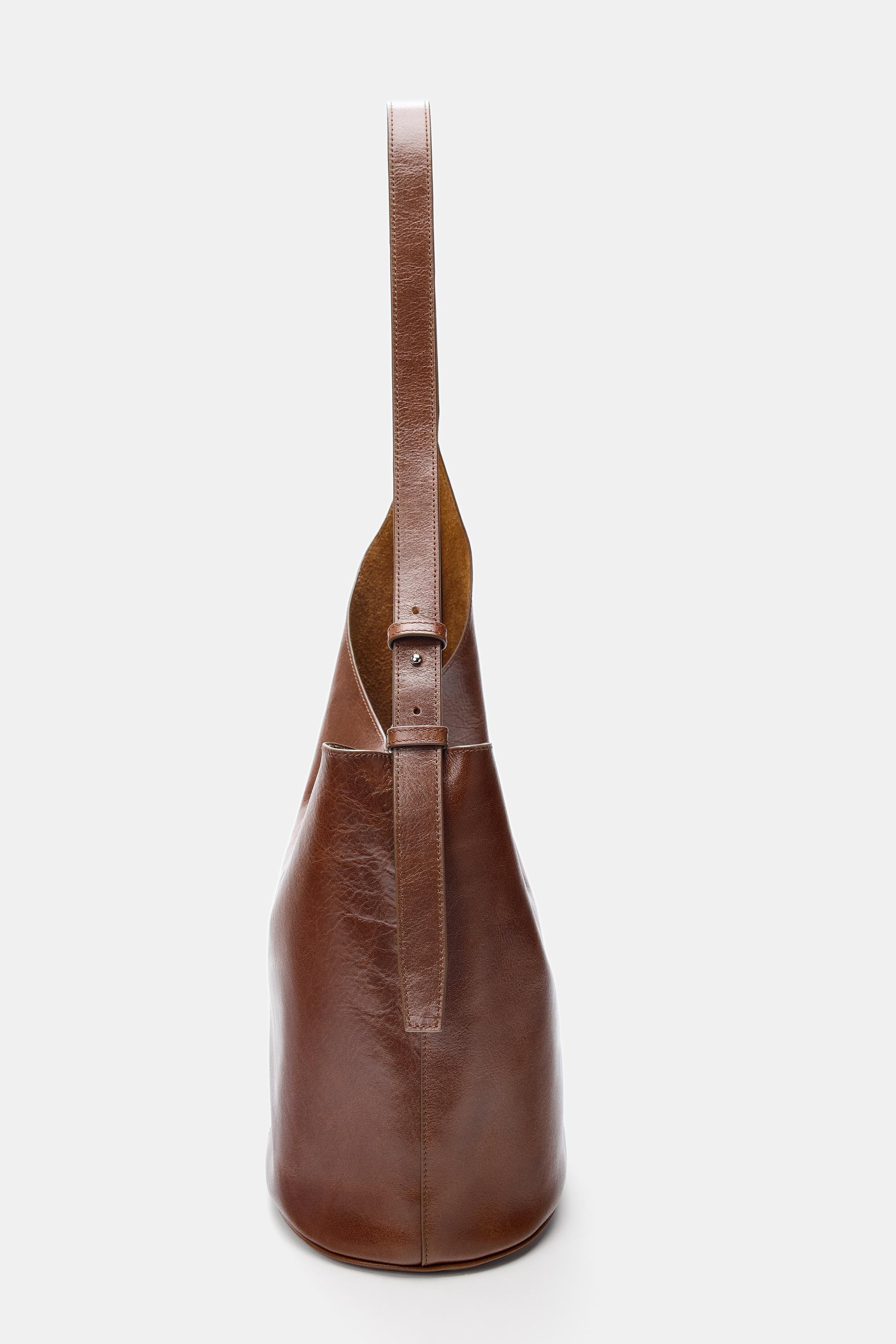 ASYMMETRIC LEATHER BUCKET BAG | Zara US