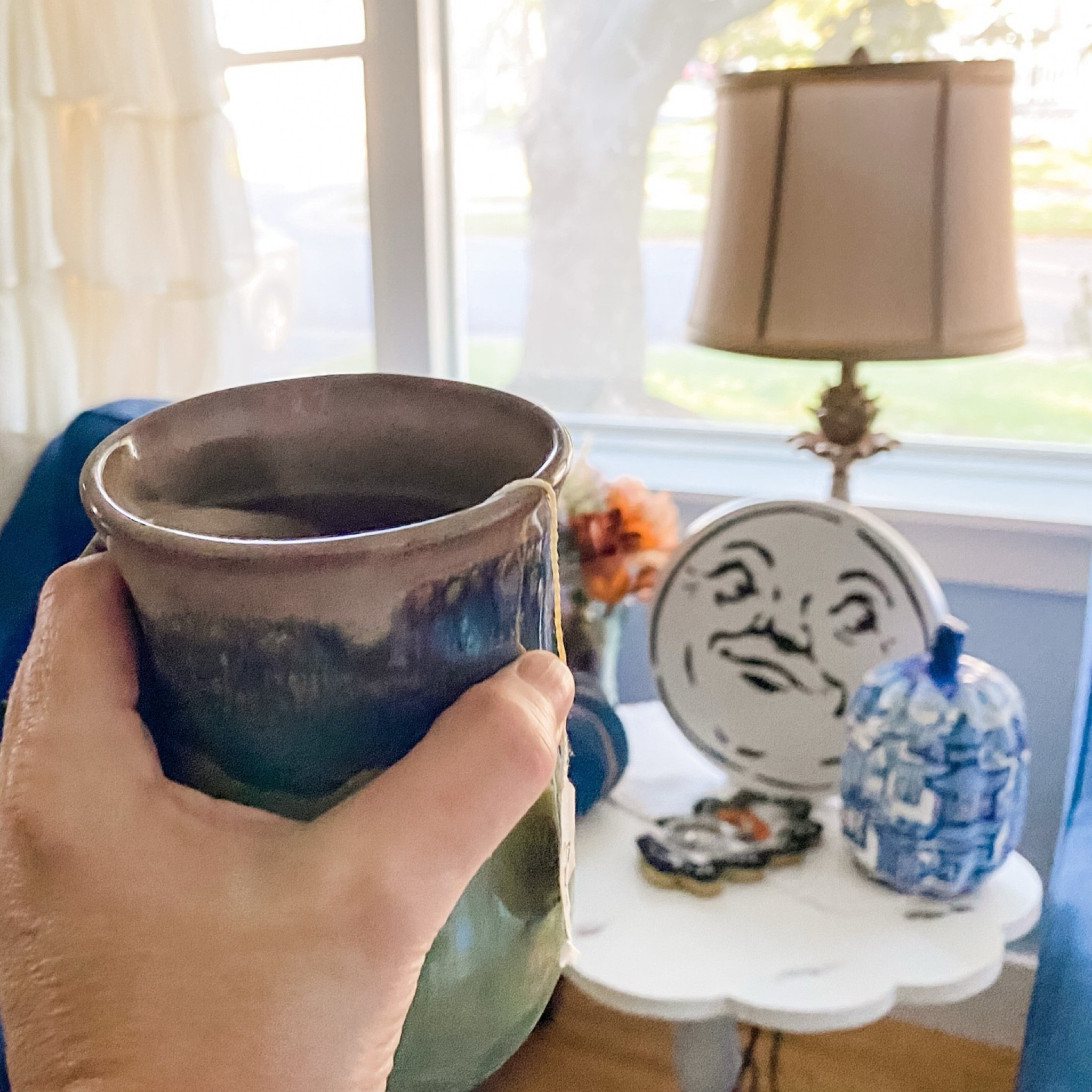 Discover the minimalist beauty and functional design of Clay in Motion 𝗛𝗮𝗻𝗱𝘄𝗮𝗿𝗺𝗲𝗿 Mugs, now available in my LTK shop at https://www.shopltk.com/explore/julie_ann_rachelle. (Commissioned link) Perfect gift!