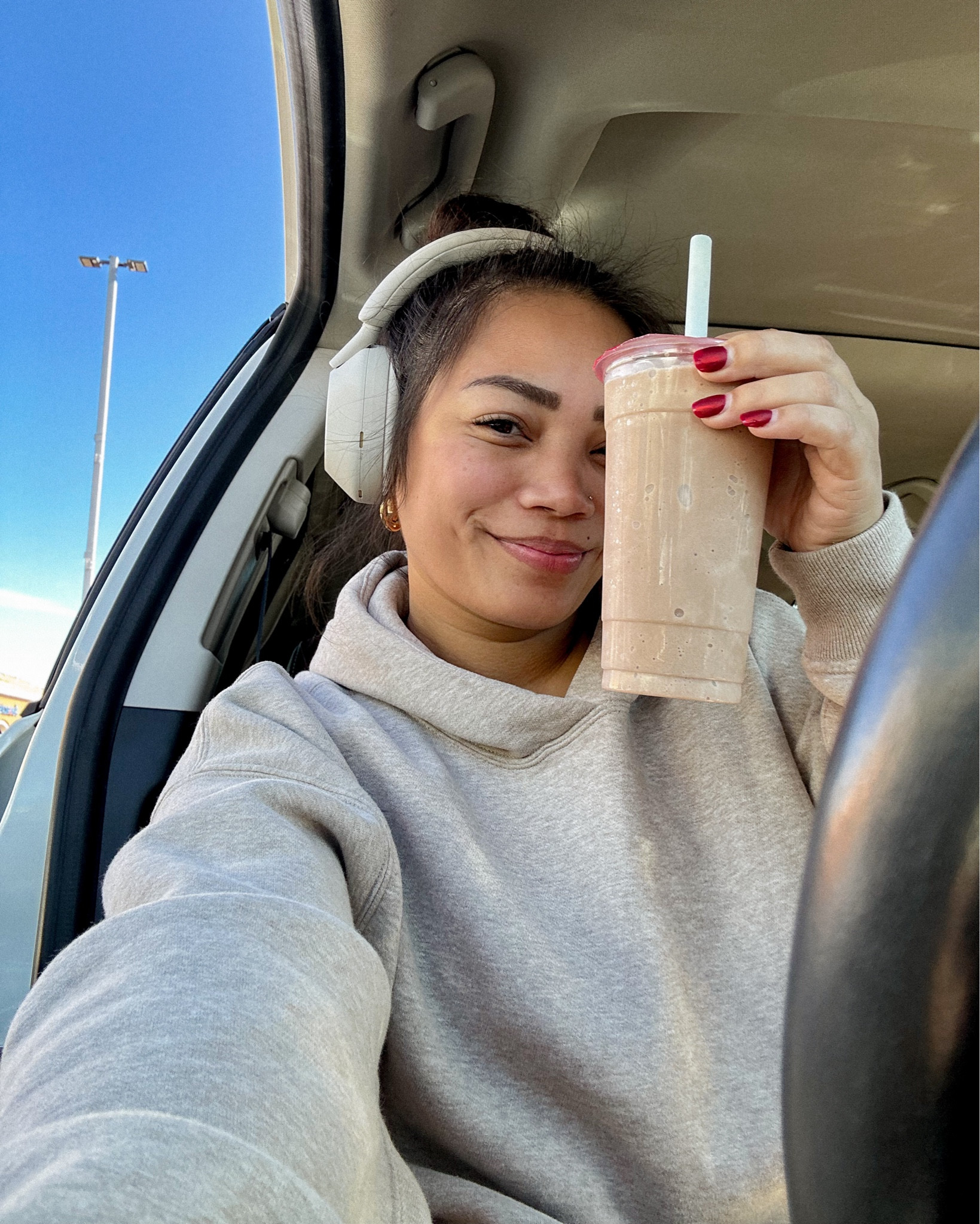 Hoodie season 💫 my absolute favorite oversized hoodies are from @abercrombie, and I wear a size S 🫶🏼

#LTKMidsize #LTKActive #LTKMens