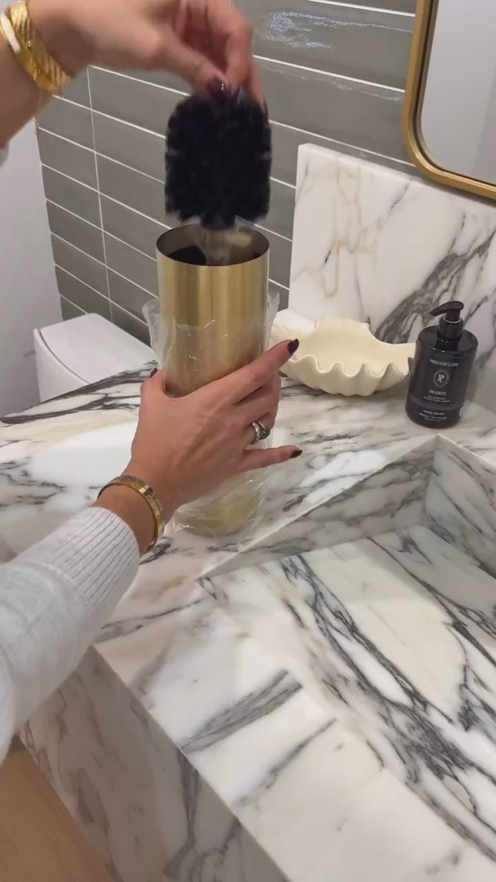 Luxe for Less: Amazon Home Finds 🤩 Get the designer look on a budget.

#LTKhome #designerlookforless #amazonfinds #amazonhome #budgetdecor #affordableluxury #ltkit

#LTKSeasonal #LTKHoliday #LTKHome