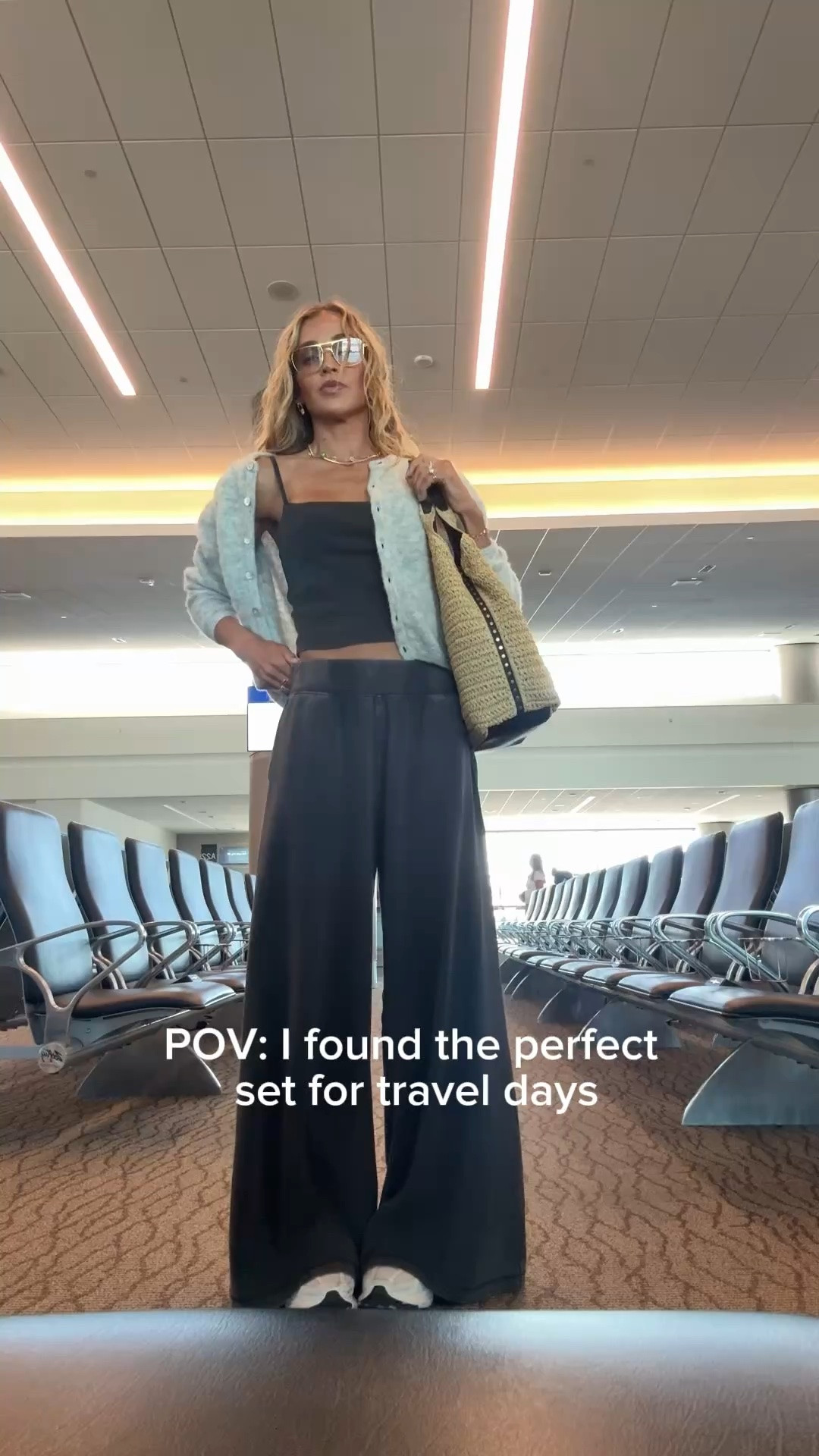 Travel set to the max