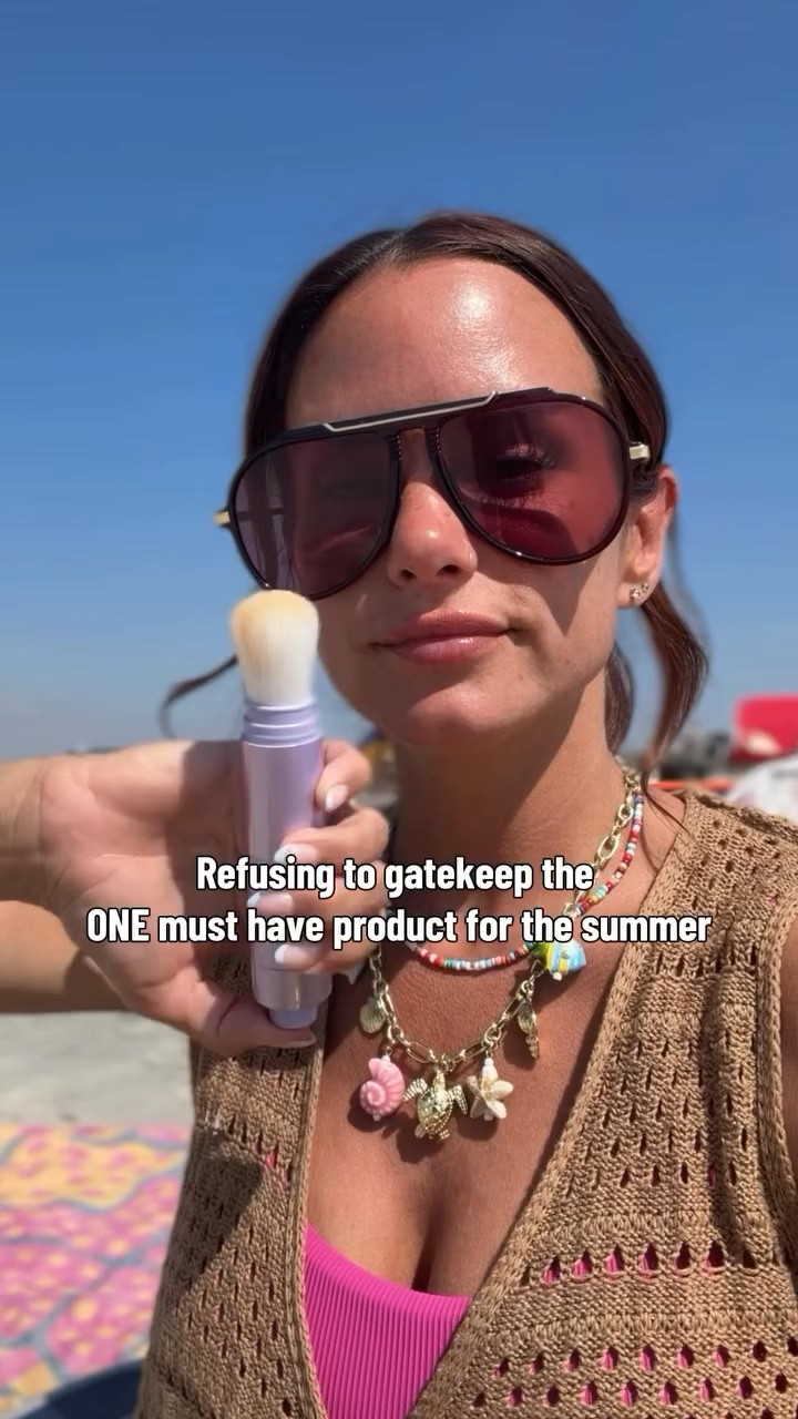 Your scalp needs SPF too. ☀️

The Tarte Powder Sunscreen makes it easy to protect your scalp and hairline without ruining your style.

Comment “scalp” and I’ll DM you the shop link. 💌

No greasy feel, no white cast. Just a lightweight powder you can apply anytime.

#taylorbecker #taybeckerbeauty #charlestonsc #scalpspf #powdersunscreen

#LTKgrwm #LTKdayinmylife #LTKmomlife