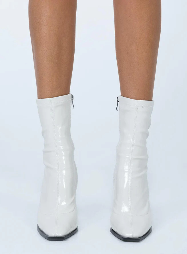 Barcelona Boot White | Princess Polly US