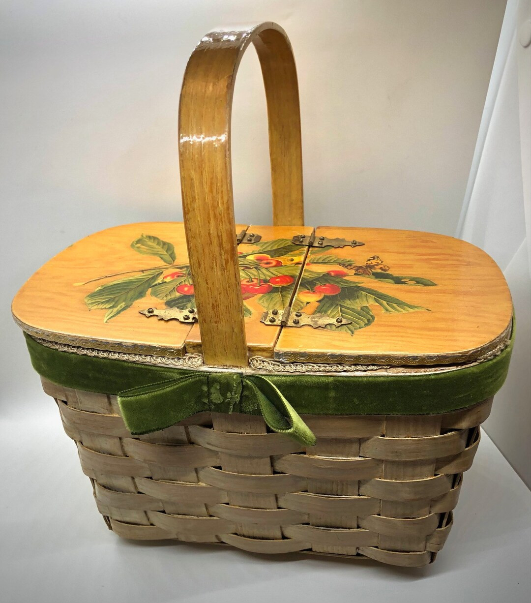1970s | Wicker Basket Purse | Lined | Green Velvet Ribbon | Decoupage Flowers | Handle | Handbag ... | Etsy (US)