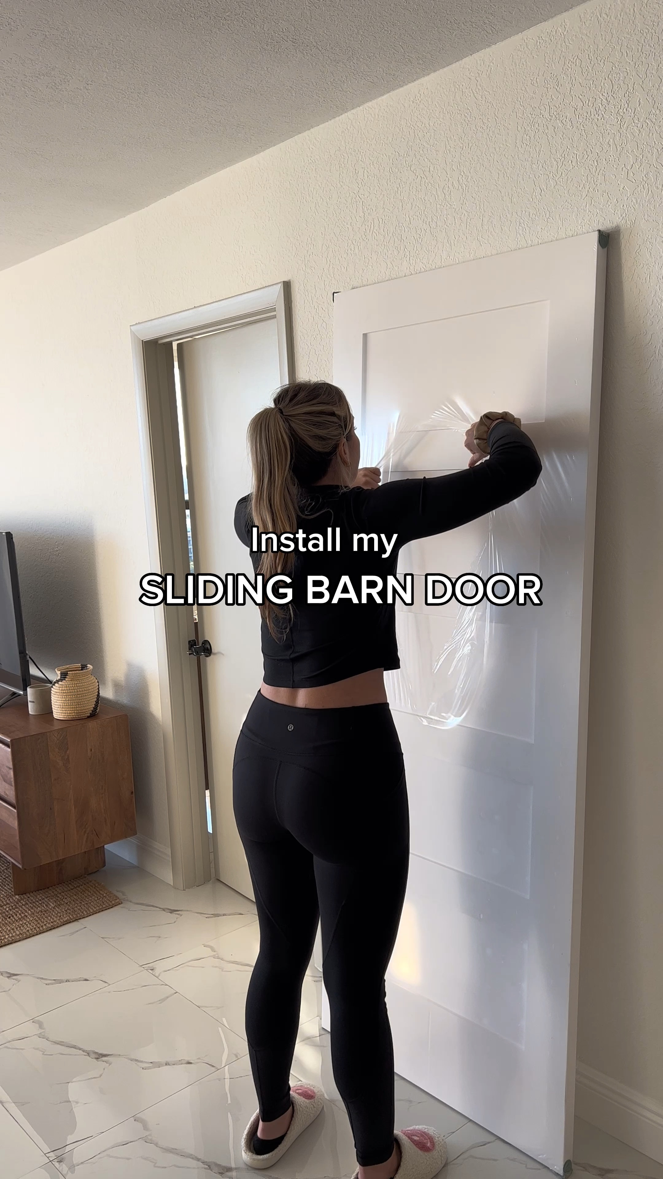 Installing my sliding barn door white panel 

#LTKhome